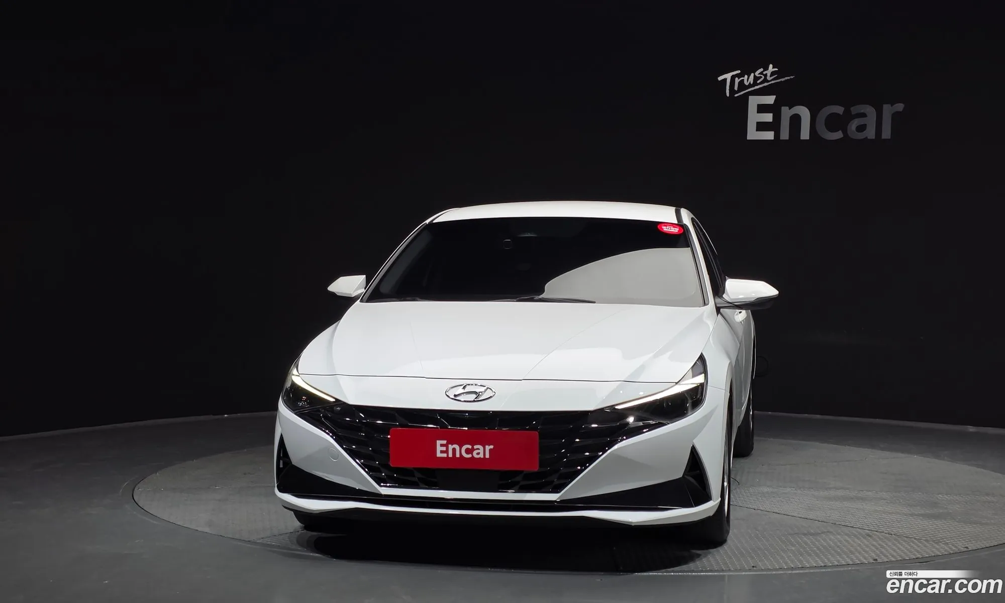 Hyundai Elantra 2021 — 10