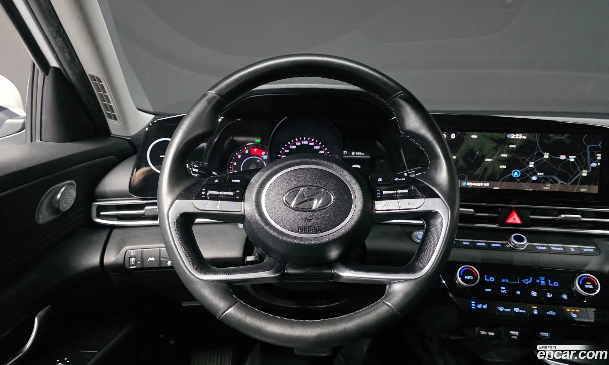 Hyundai Elantra 2021 — 15