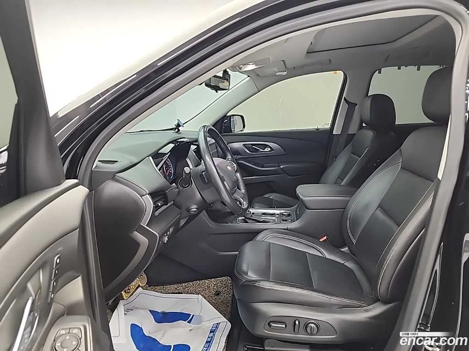 Chevrolet (GM Daewoo) Traverse 2021 — 12