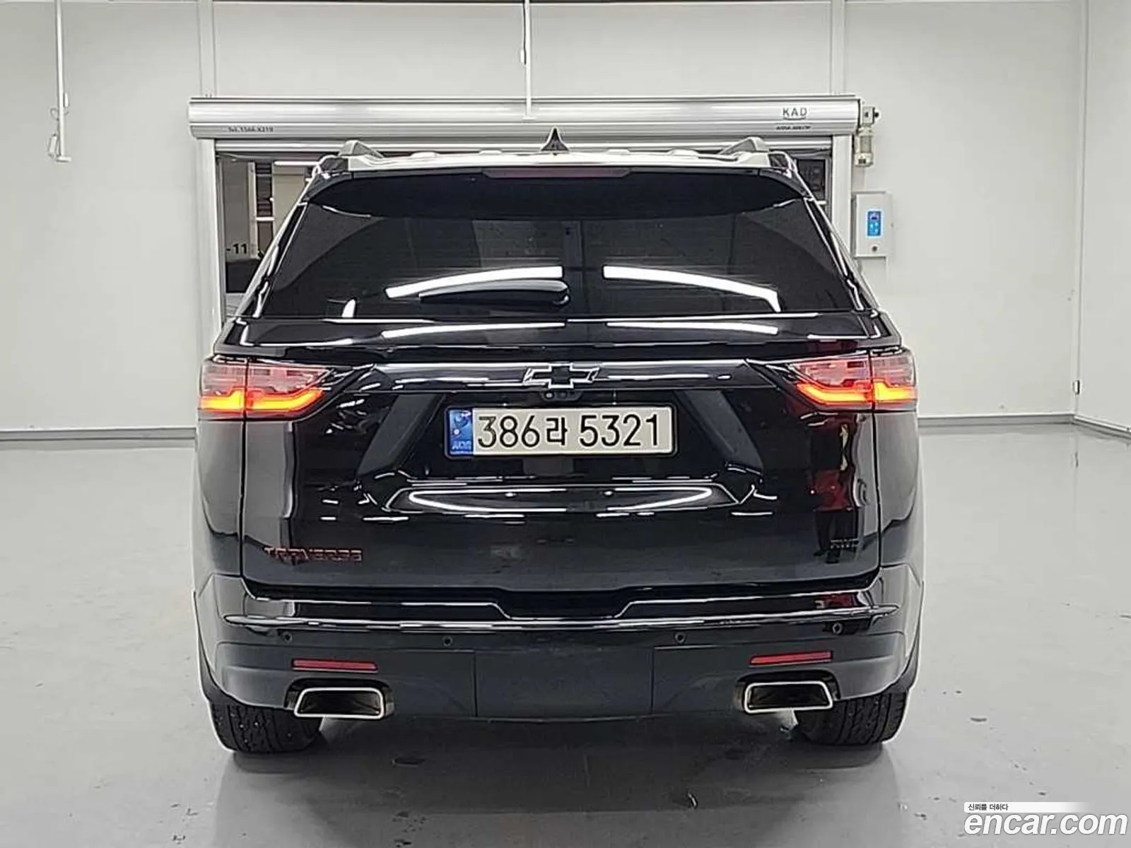 Chevrolet (GM Daewoo) Traverse 2021 — 13