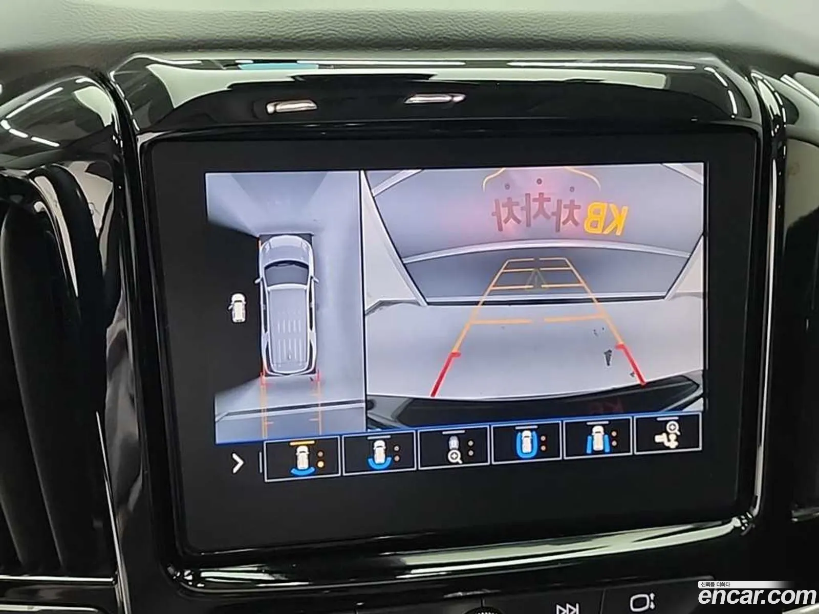 Chevrolet (GM Daewoo) Traverse 2021 — 10