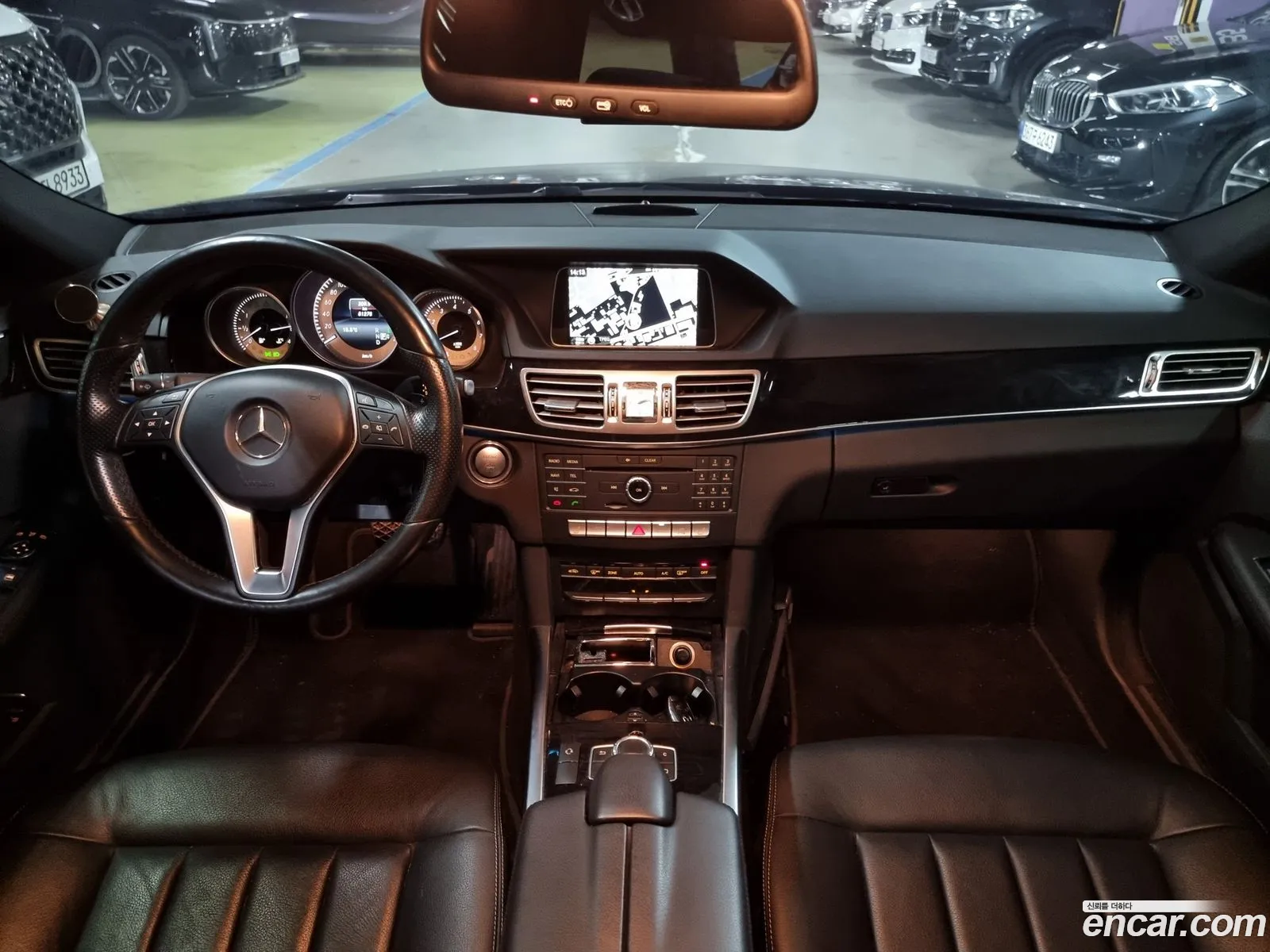 Mercedes-Benz E-Class W212 2015 — 17
