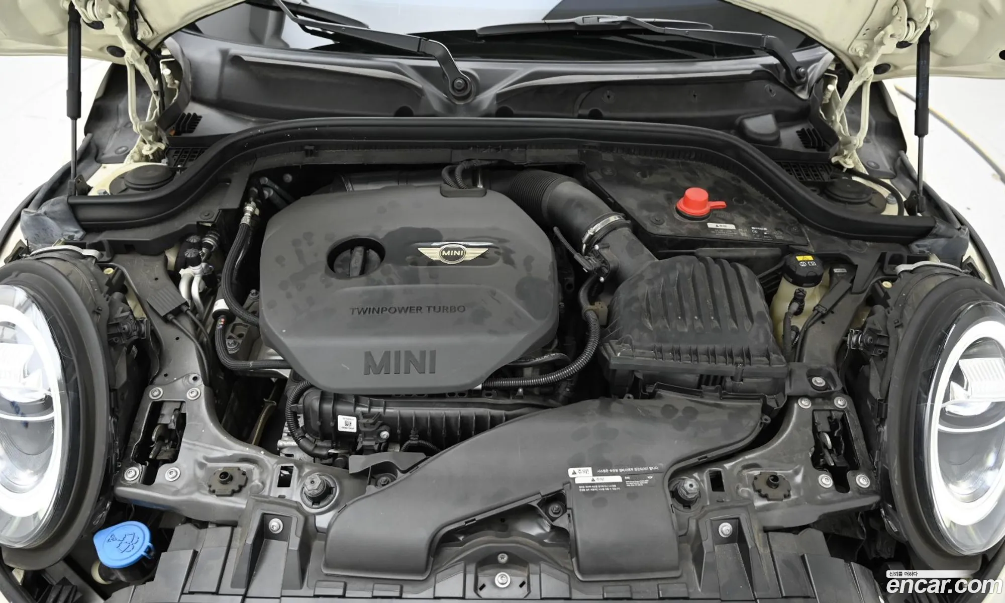 Mini Cooper 2018 WMWXP5103K2H92626 — 3