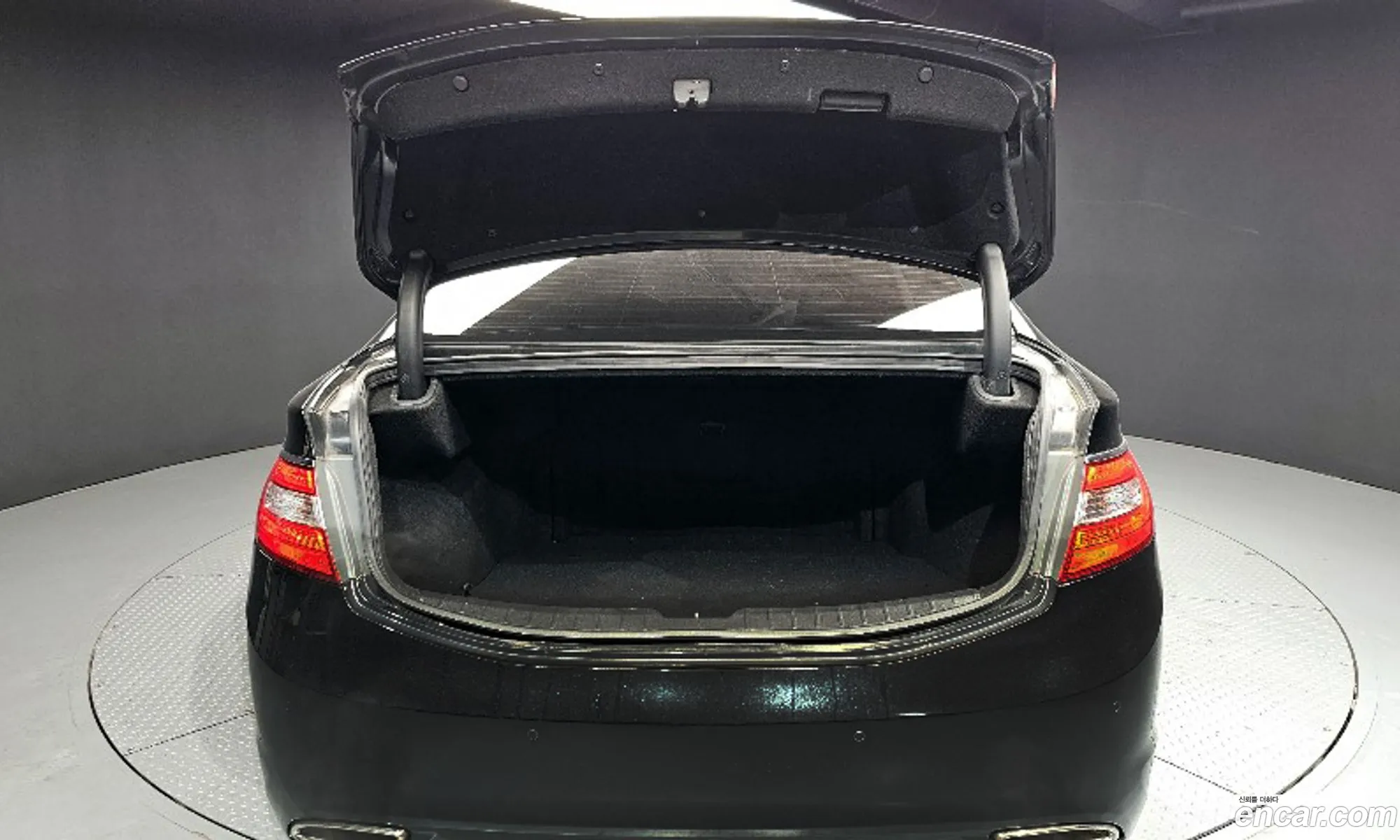 Hyundai Grandeur HG 2013 — 11