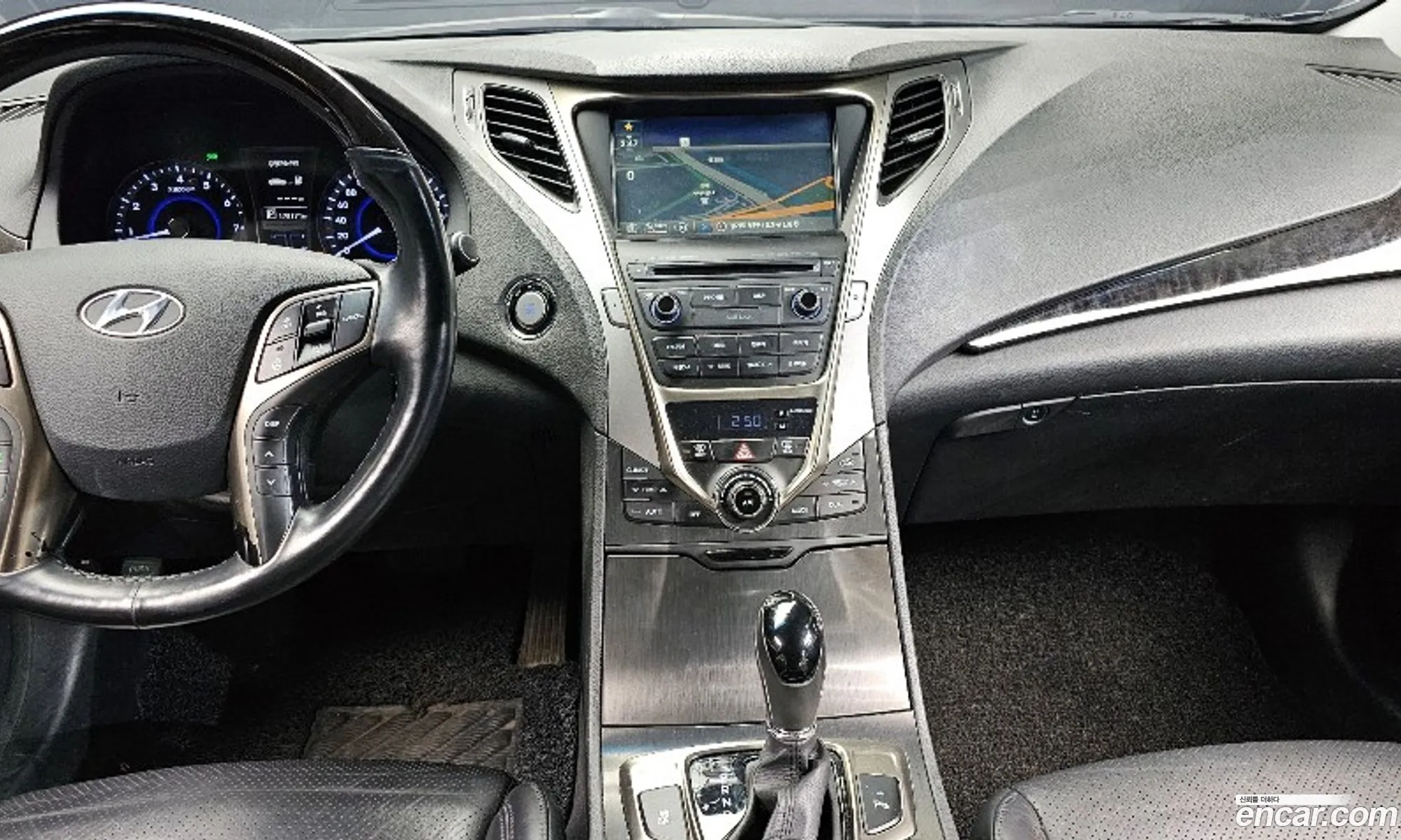 Hyundai Grandeur HG 2013 — 7