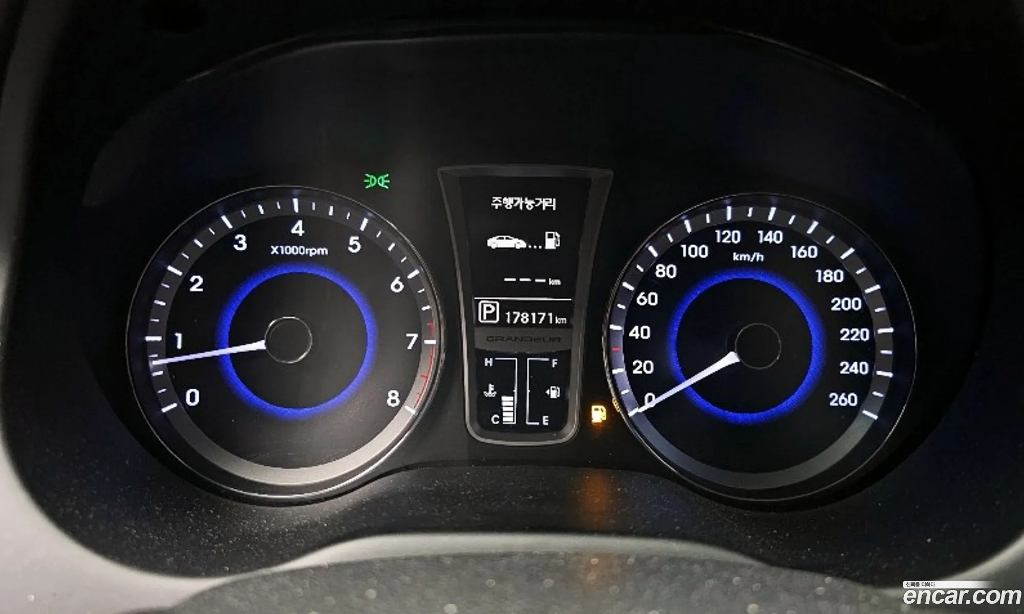 Hyundai Grandeur HG 2013 — 2
