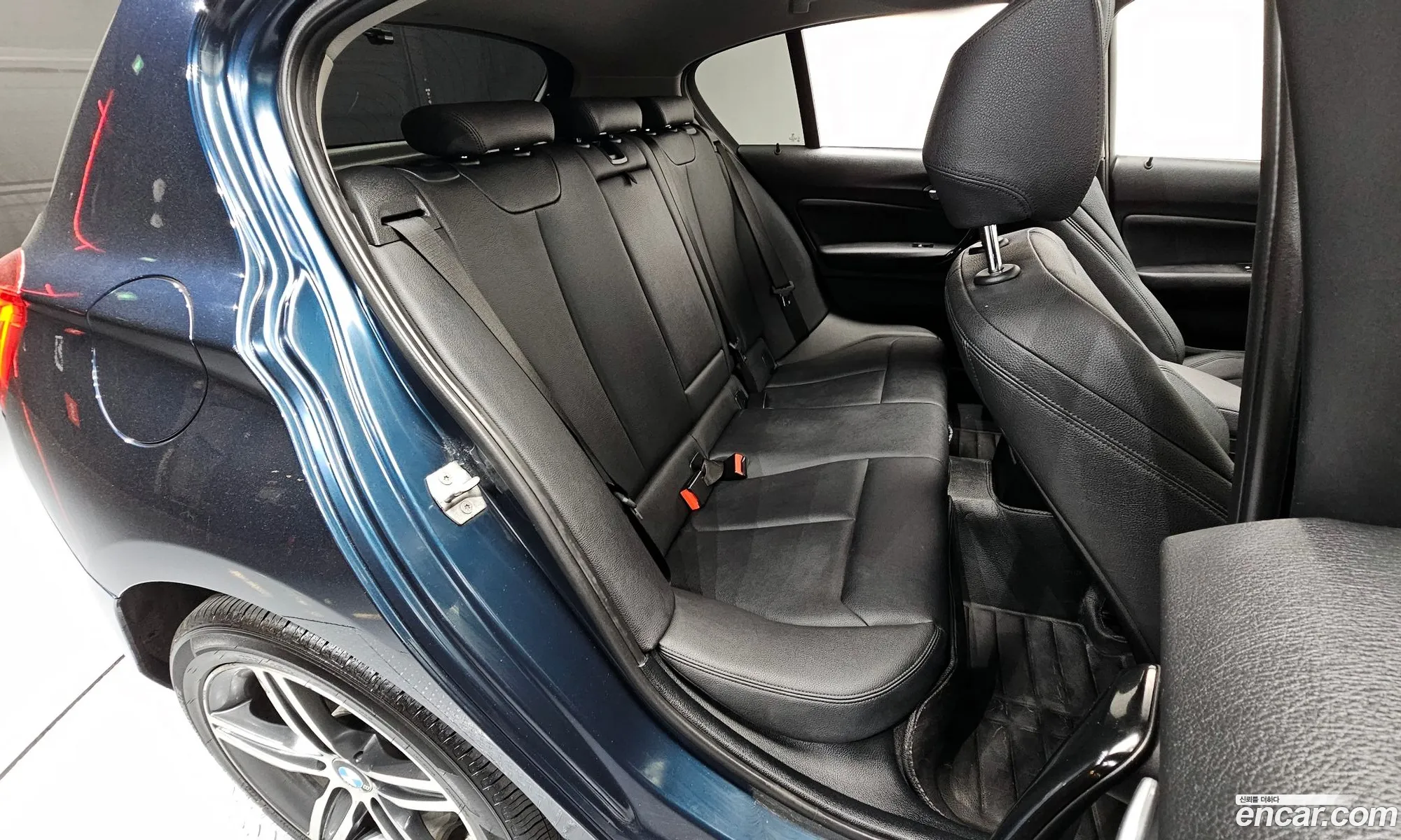 BMW 1 Series 2017 WBA1S5108H5D30025 — 19