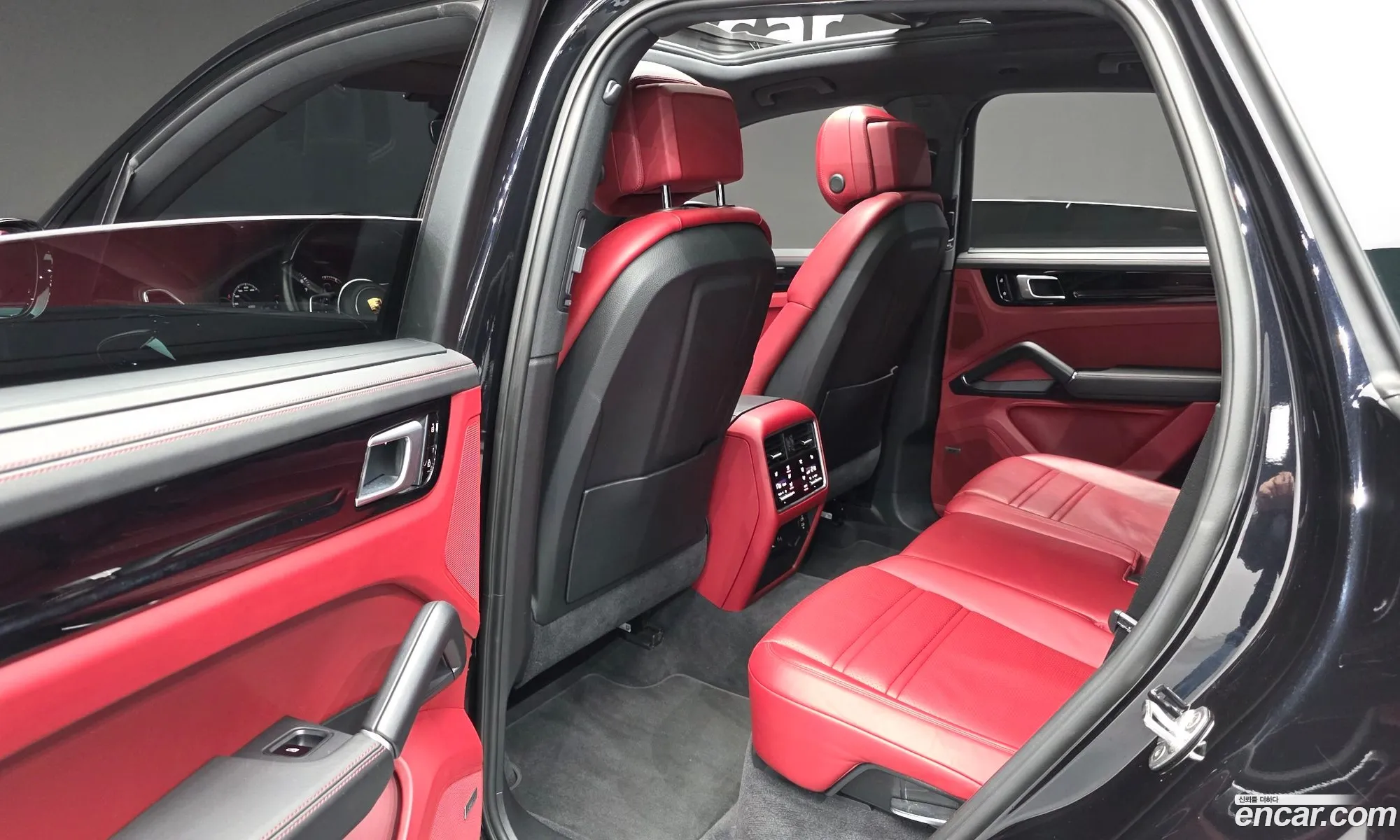 Porsche Cayenne 2020 WP1AA29Y4LDA13853 — 3