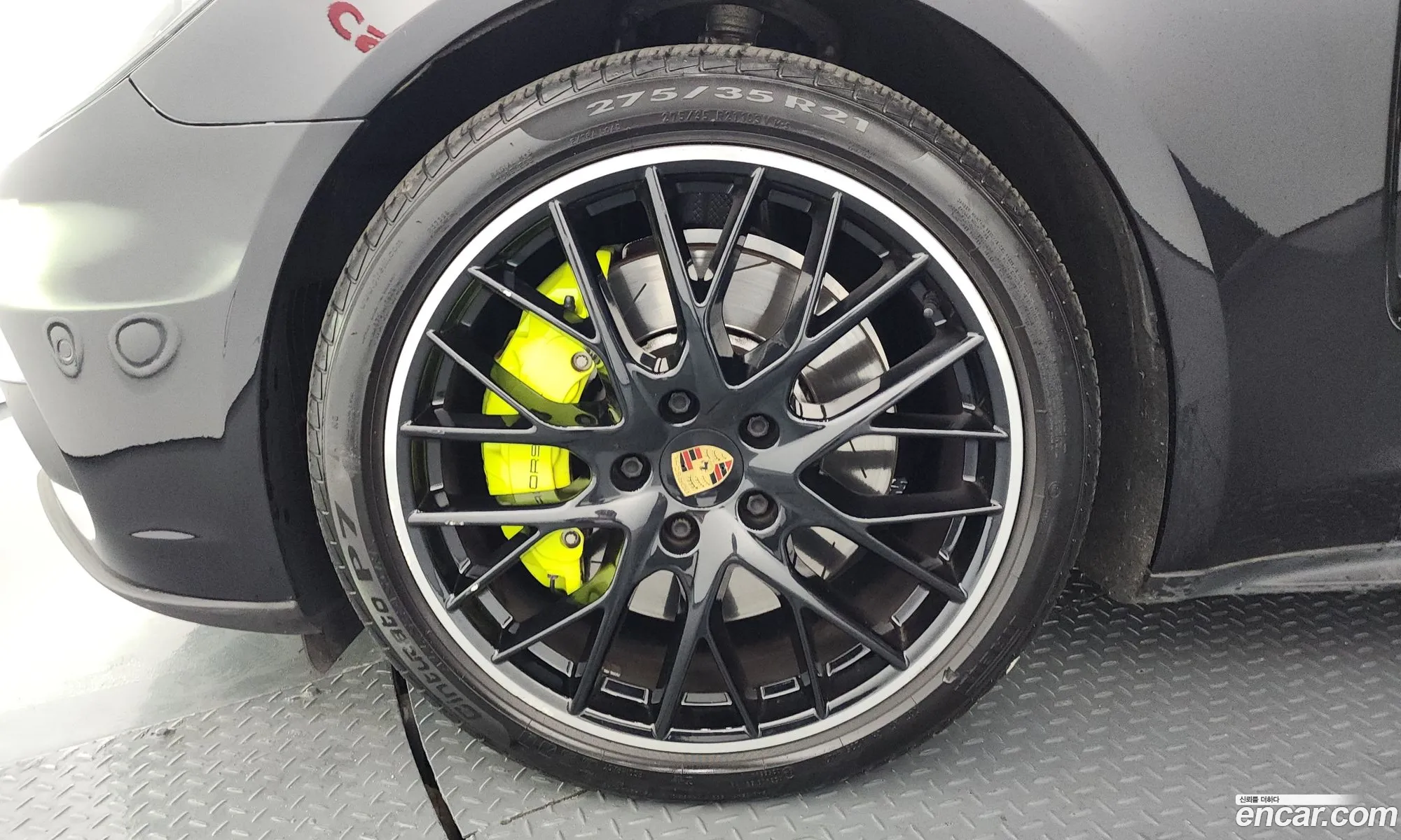 Porsche Panamera 2019 11111111111111111 — 4