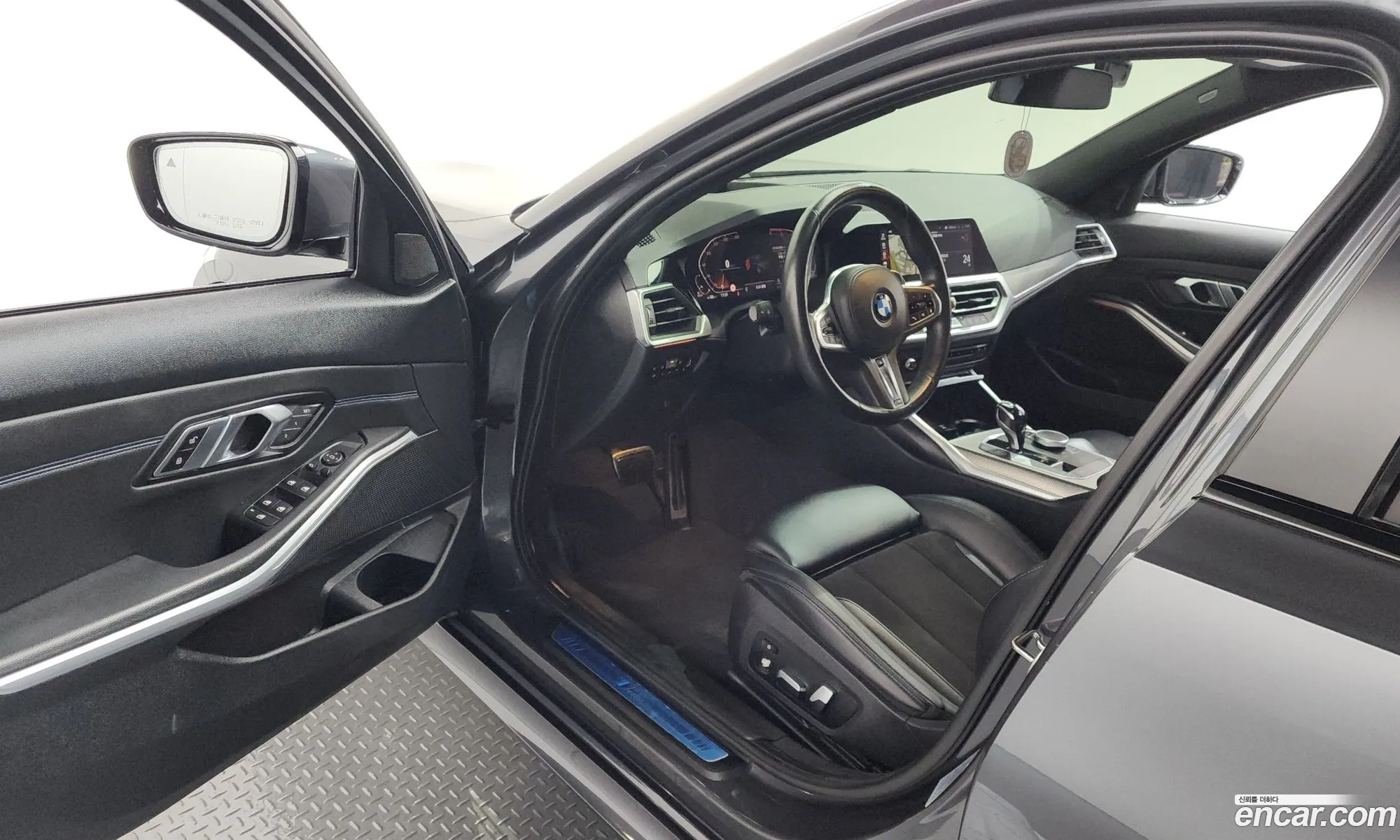 BMW 3 Series 2020 — 18