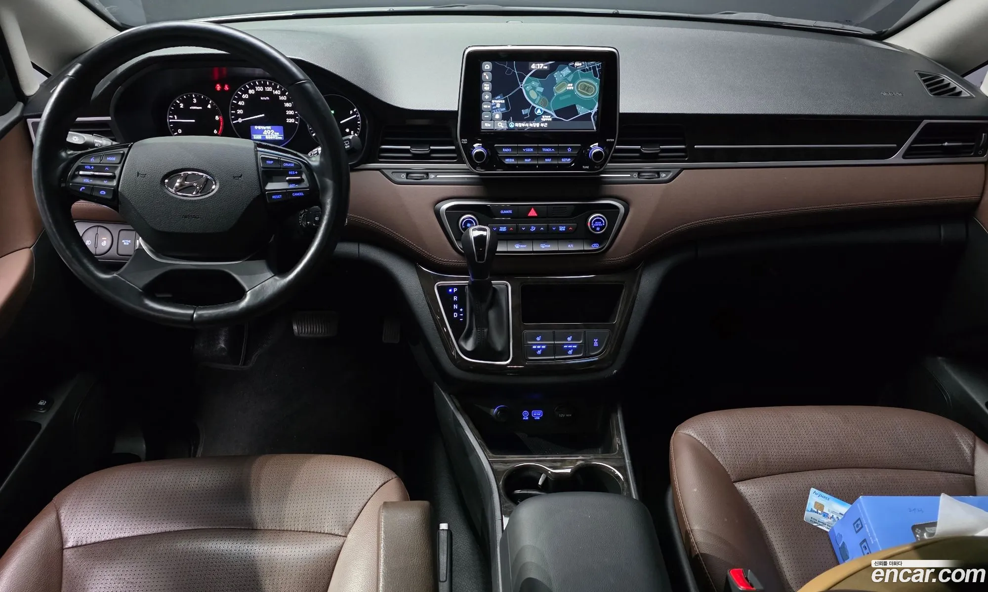 Hyundai Grand Starex 2018 — 18