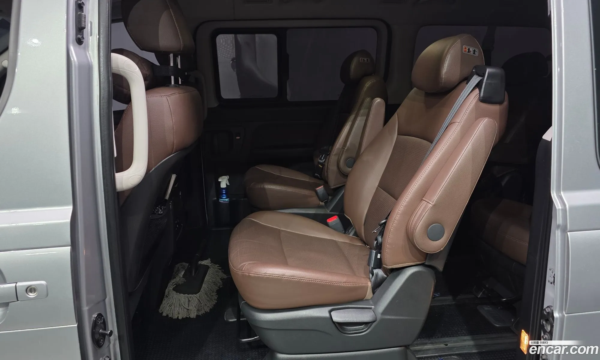 Hyundai Grand Starex 2018 — 13