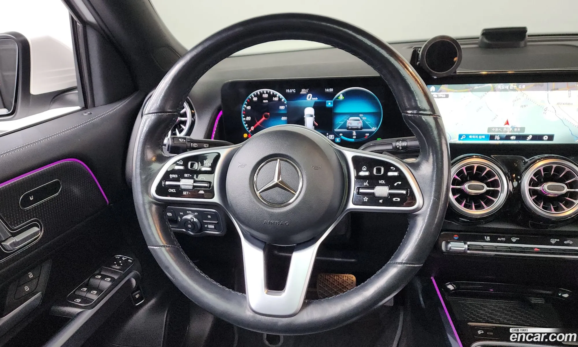 Mercedes-Benz GLB-Class X247 2021 — 18
