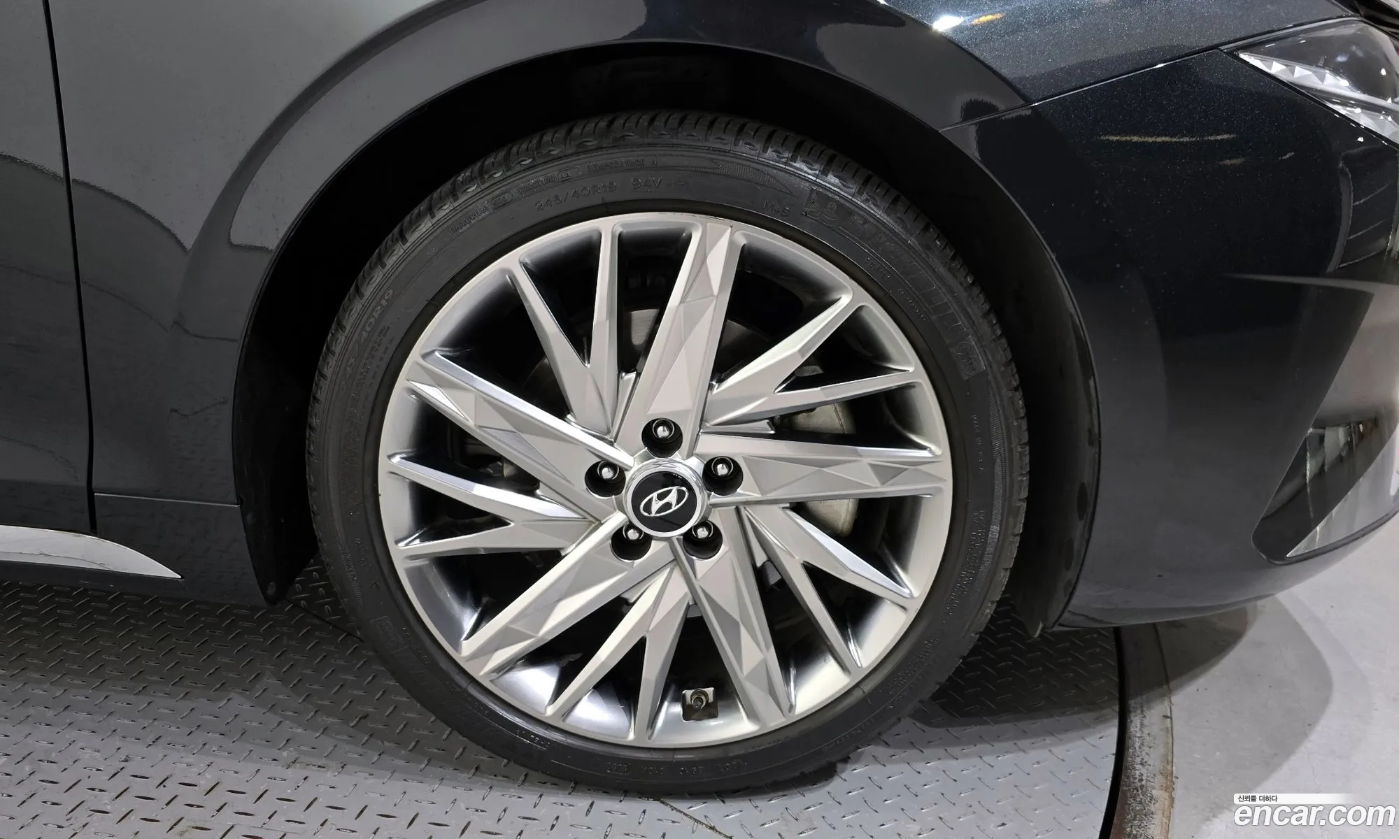 Hyundai Grandeur IG 2020 — 10