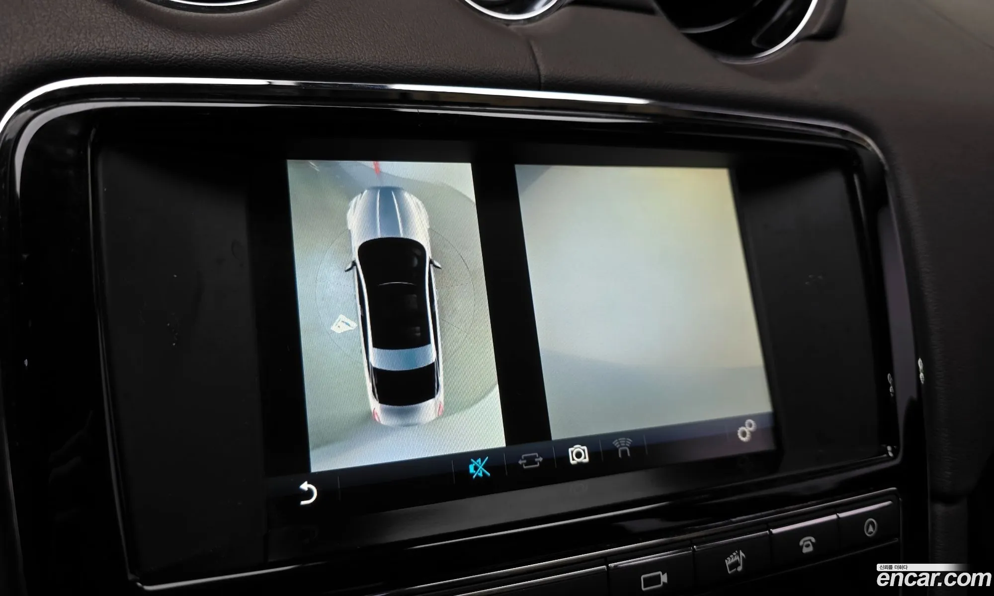 Jaguar XJ 2016 — 20
