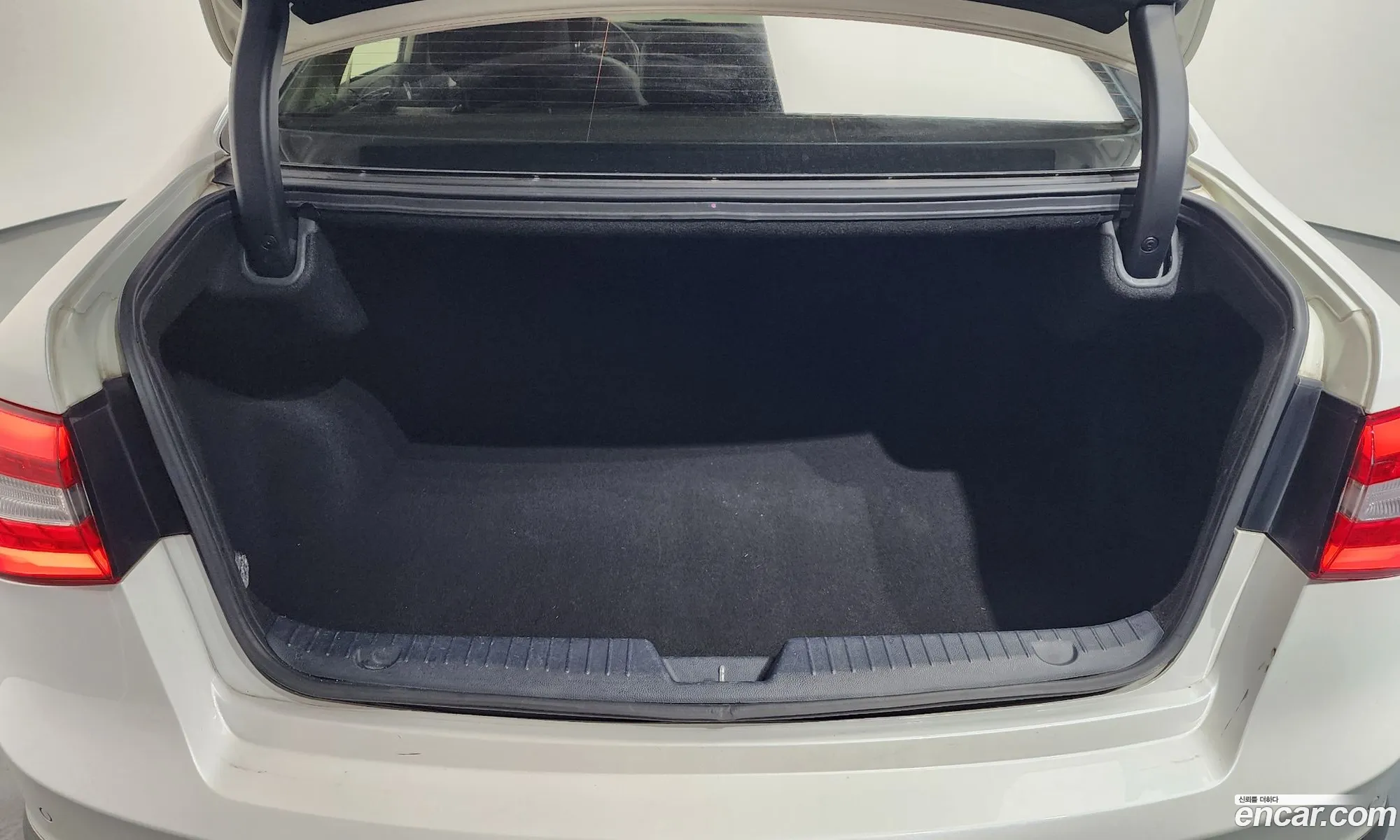 Kia K7 2013 — 11