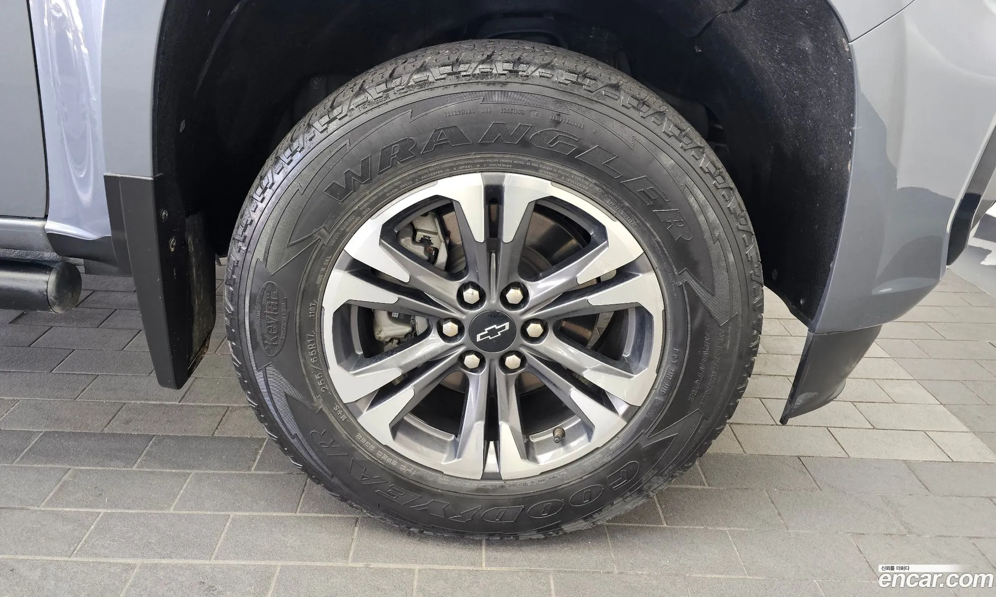 Chevrolet (GM Daewoo) Real New Colorado 2021 — 3