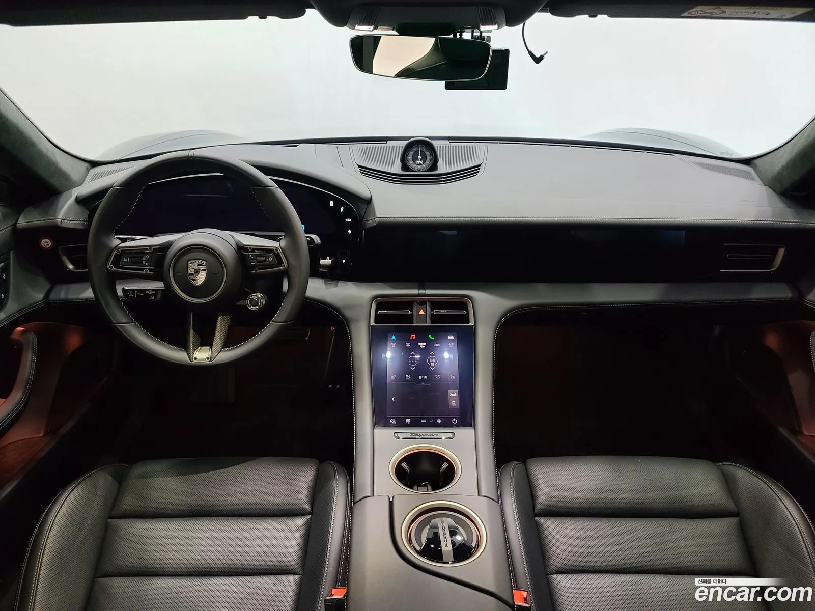 Porsche Taycan 2024 — 8