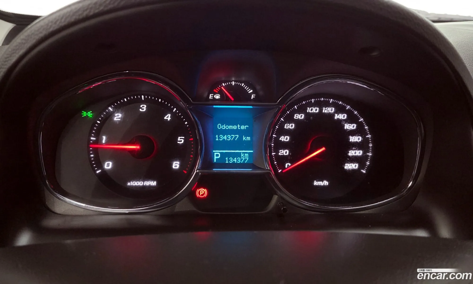 Chevrolet (GM Daewoo) Captiva 2014 — 17