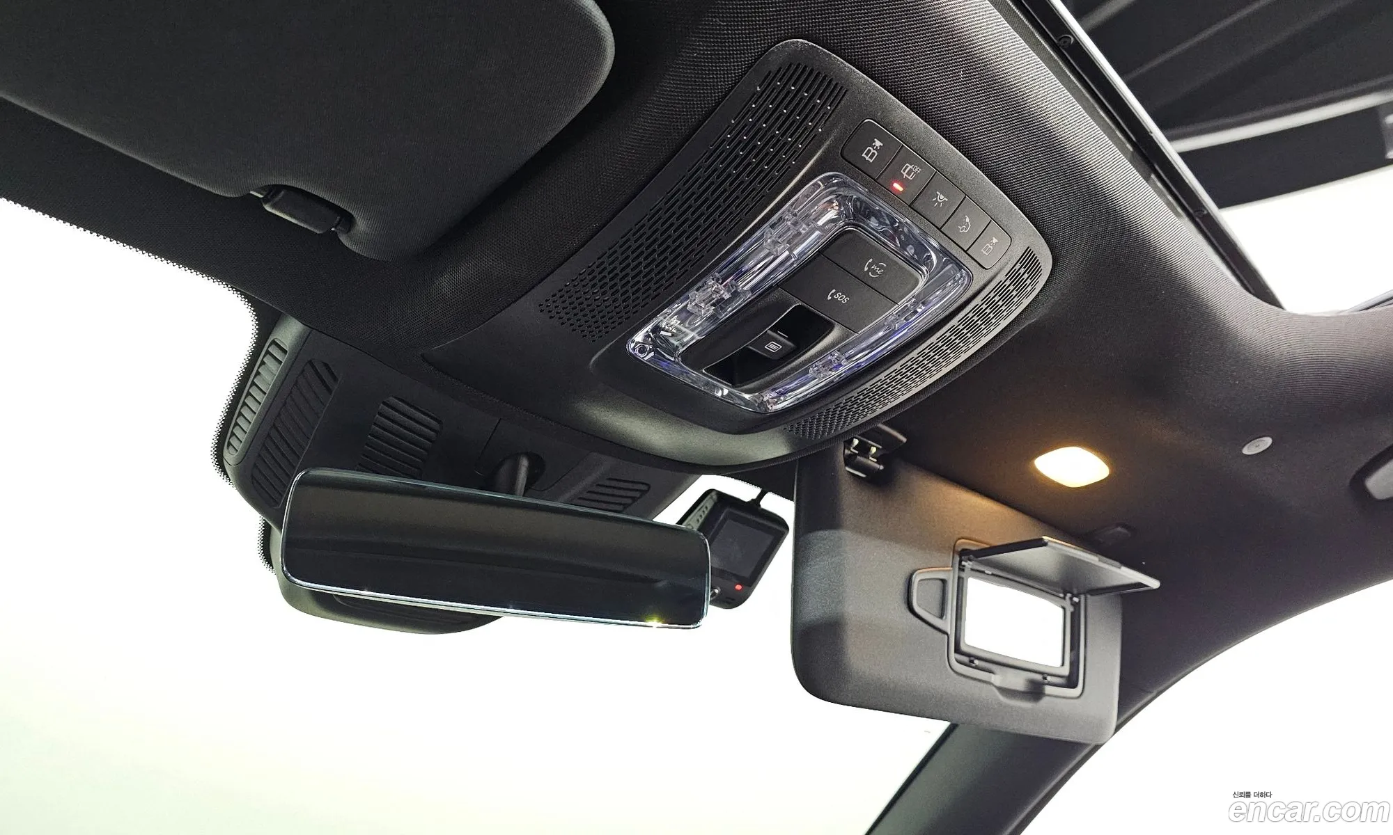 Mercedes-Benz GLB-Class X247 2023 — 10