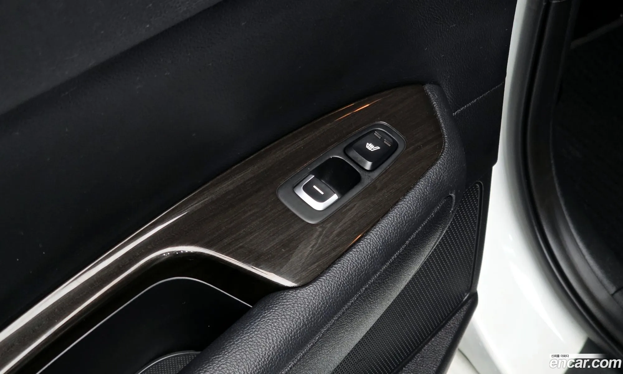 Kia K5 2018 — 19