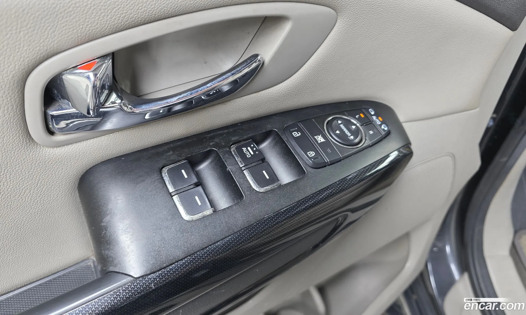 Kia Carnival 2016 — 12