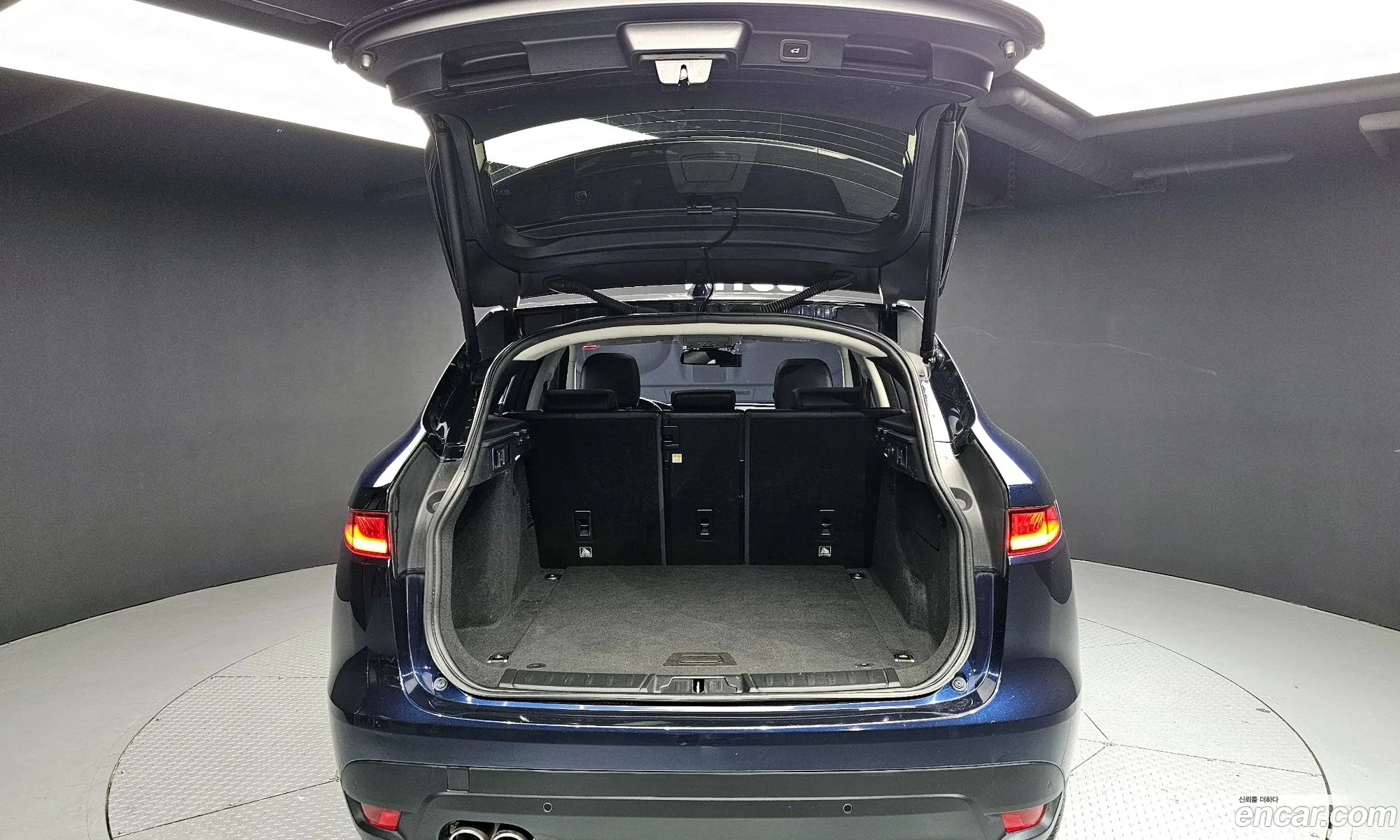 Jaguar F-Pace 2016 — 4