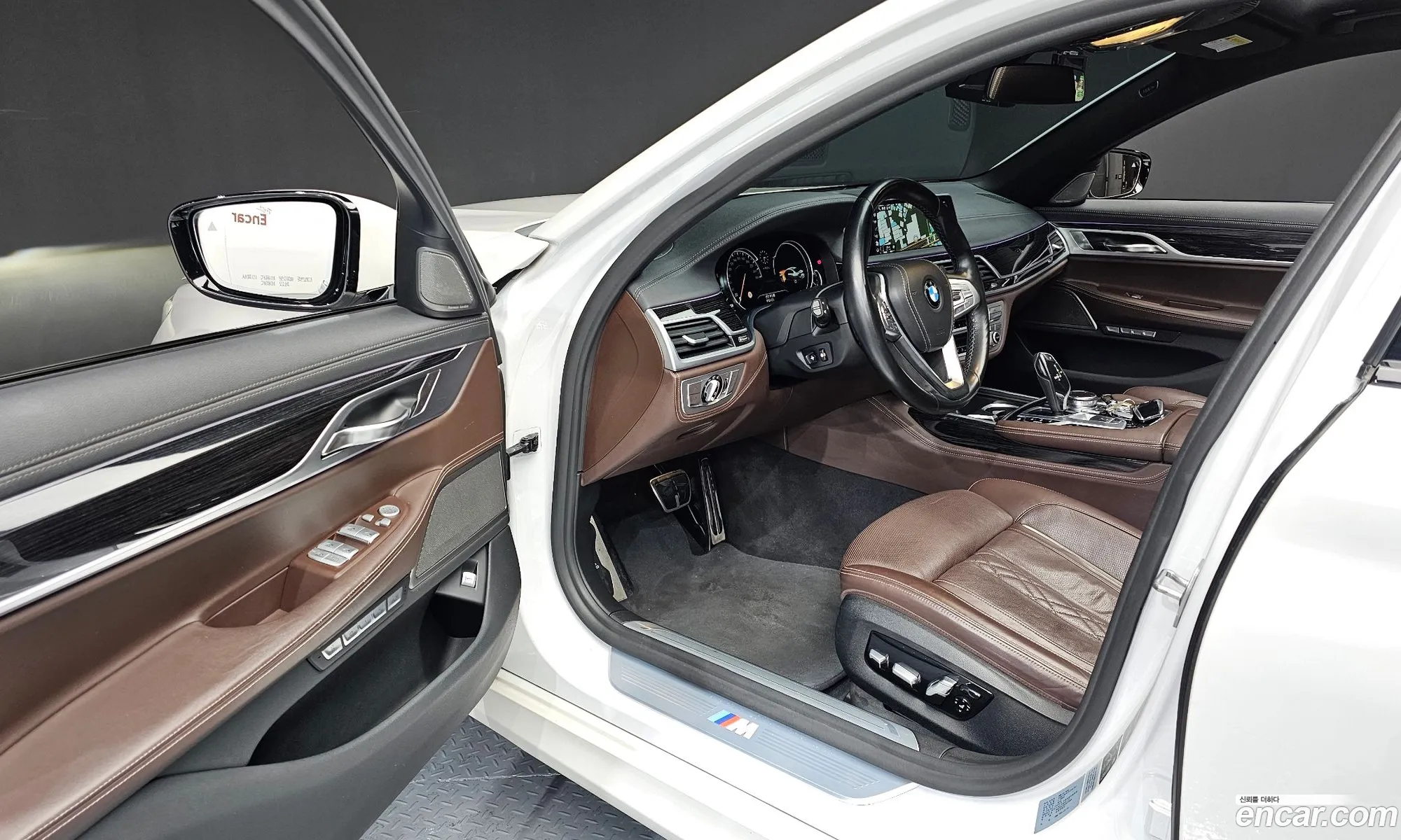 BMW 7 Series 2018 — 16