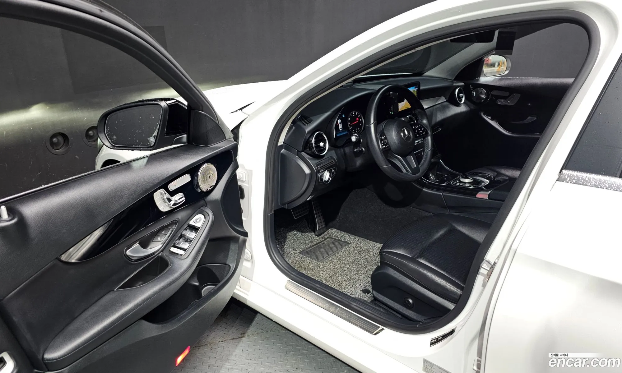 Mercedes-Benz C-Class W205 2019 — 20