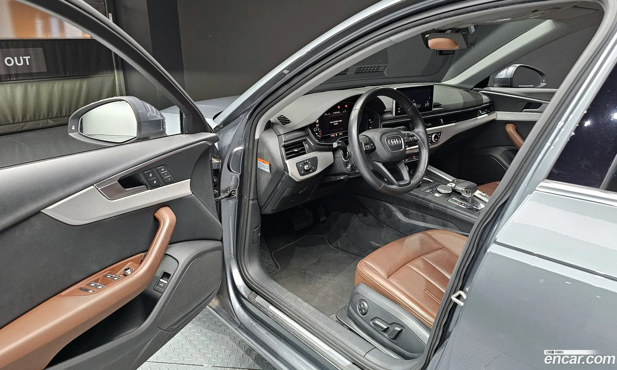 Audi A4 2019 WAUZZZF43KA124785 — 11