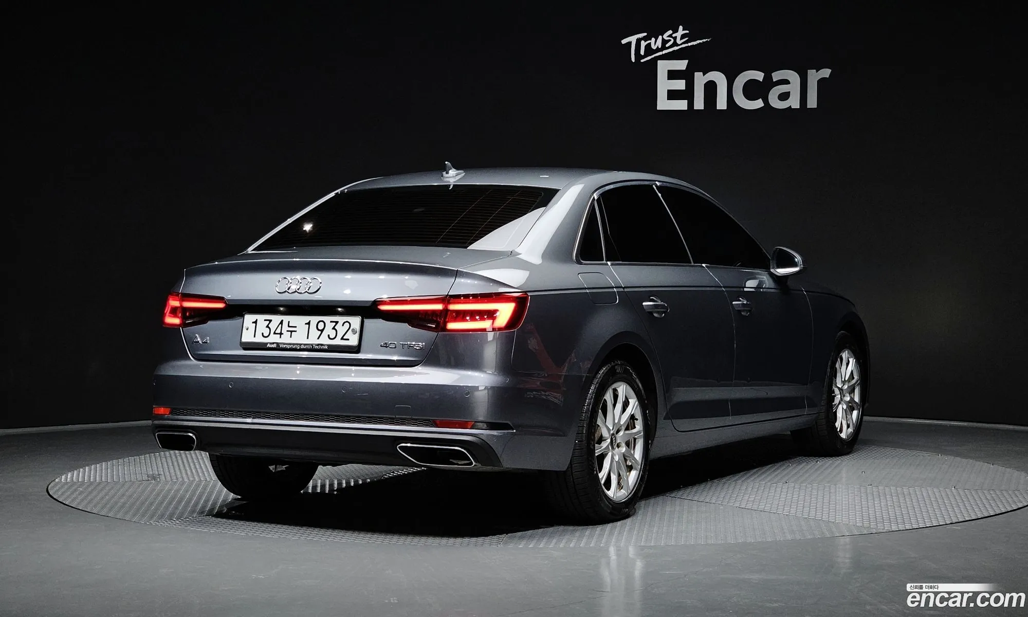 Audi A4 2019 WAUZZZF43KA124785 — 20