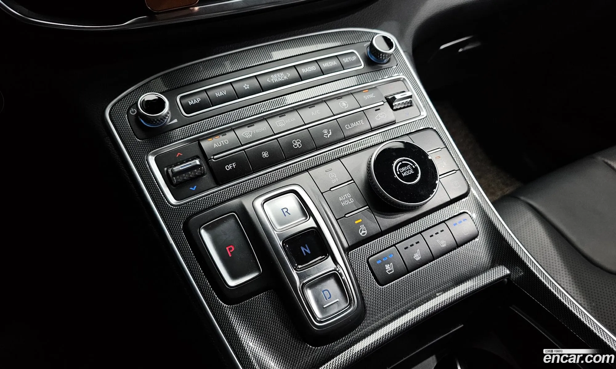 Hyundai Santa Fe 2022 — 19