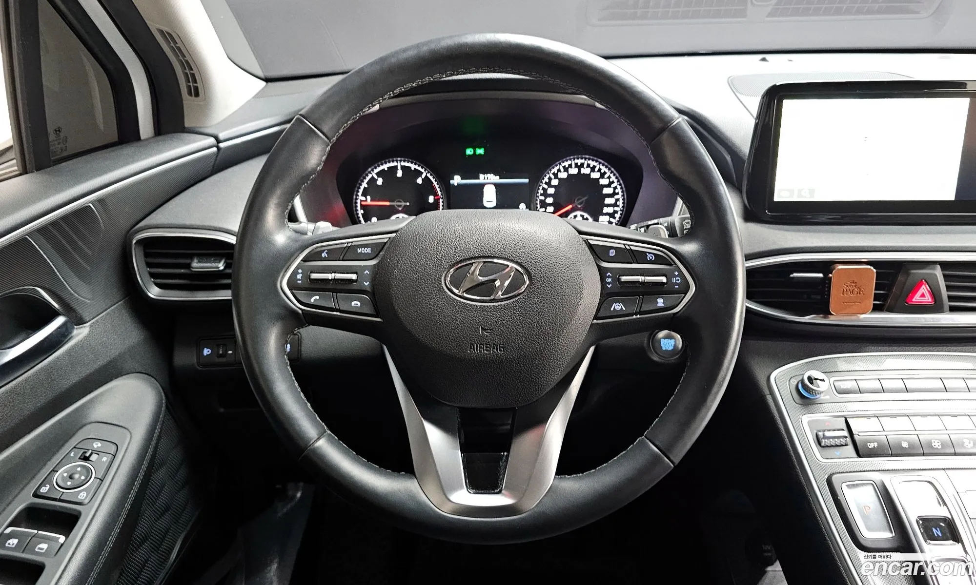 Hyundai Santa Fe 2022 — 3