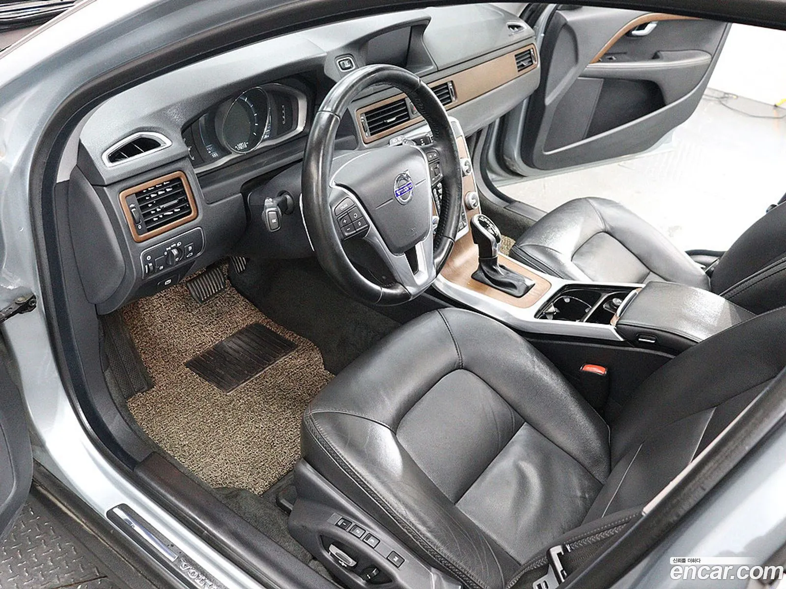 Volvo XC70 2016 — 20