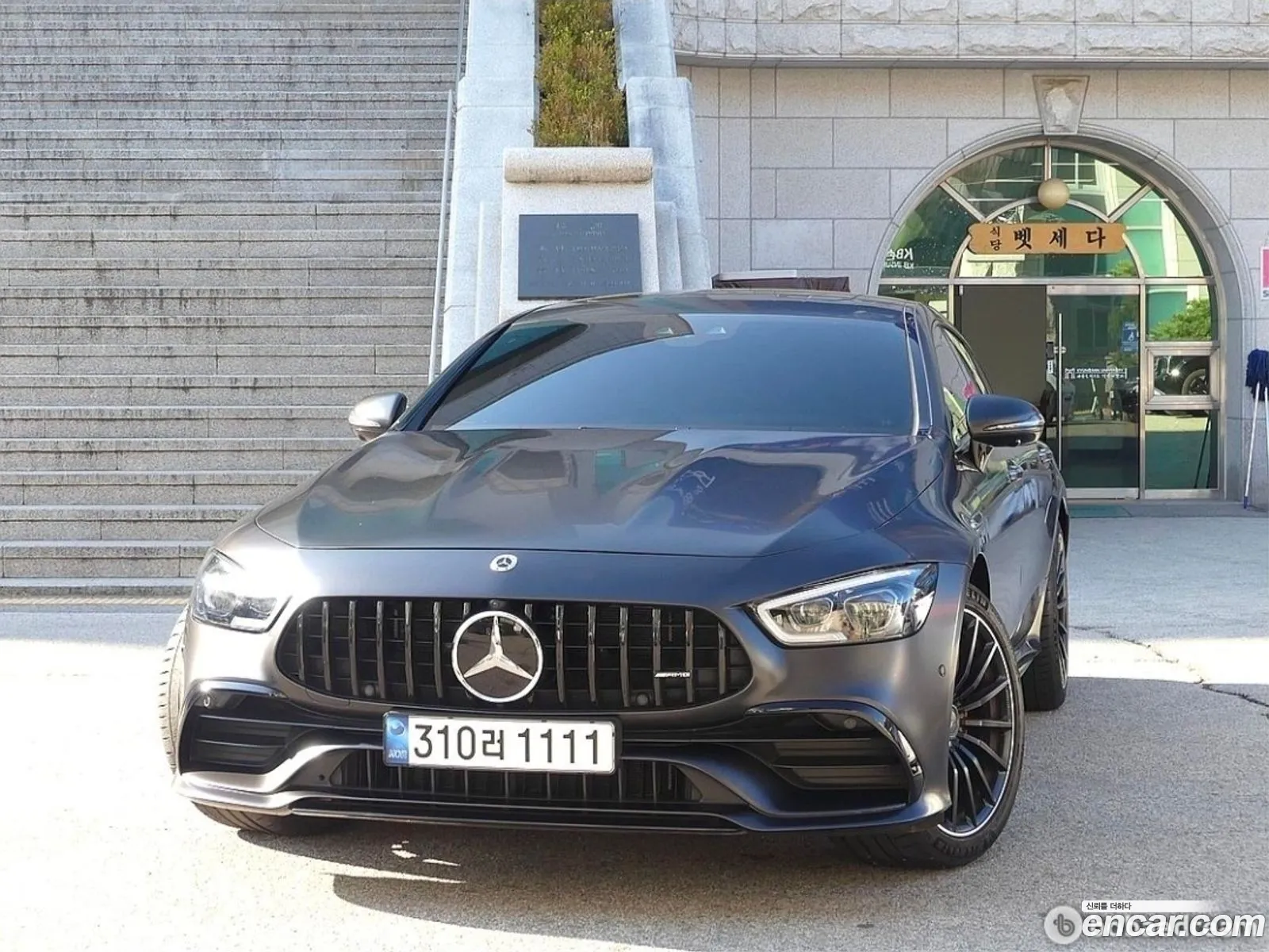 Mercedes-Benz AMG GT 2021 — 13