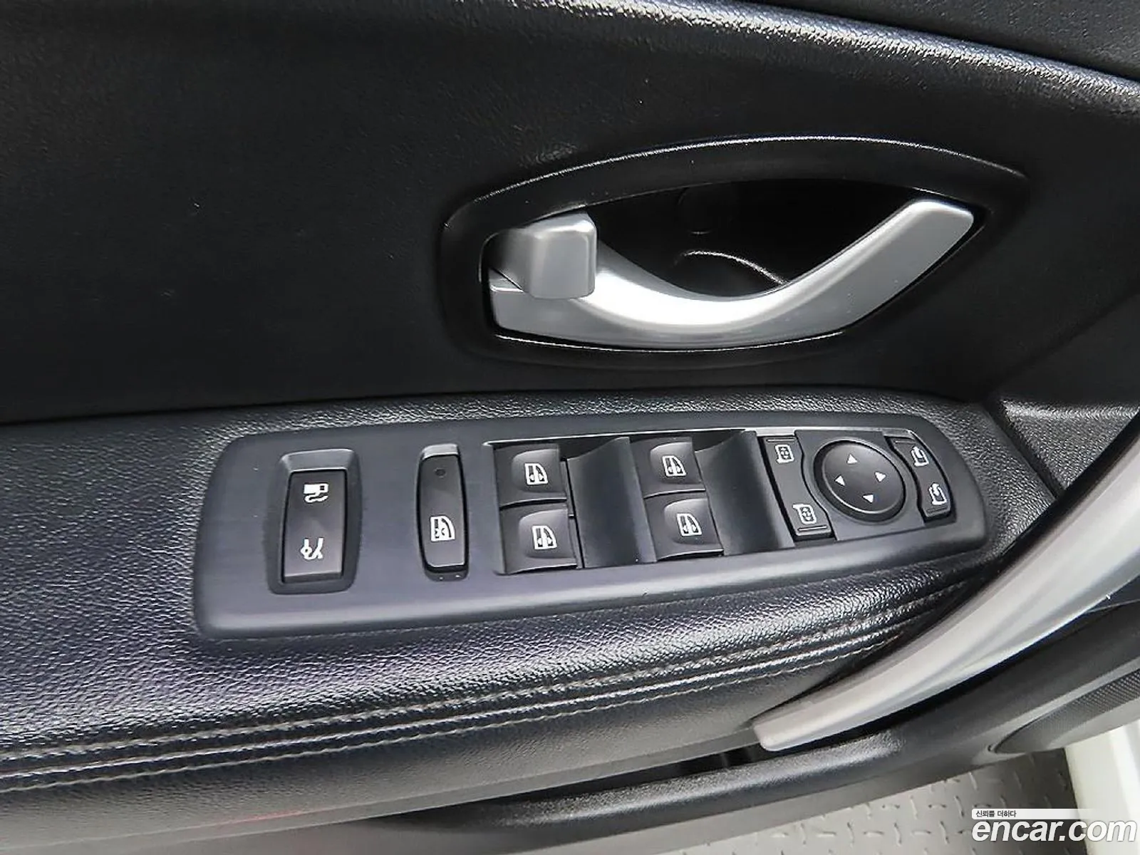 Renault Korea (Samsung) SM5 Nova 2015 — 13