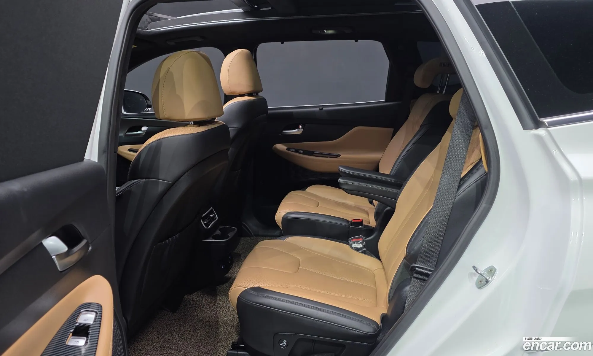 Hyundai Santa Fe 2022 — 18