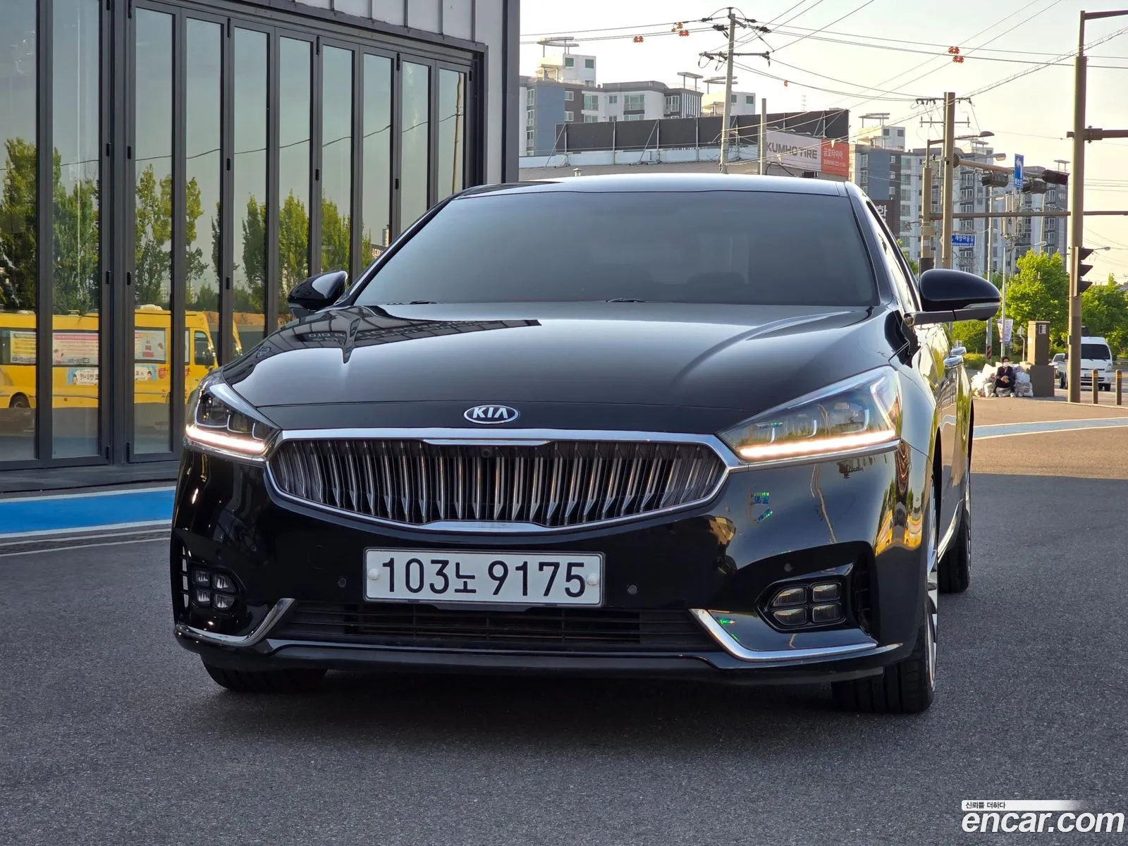 Kia K7 2017 — 18