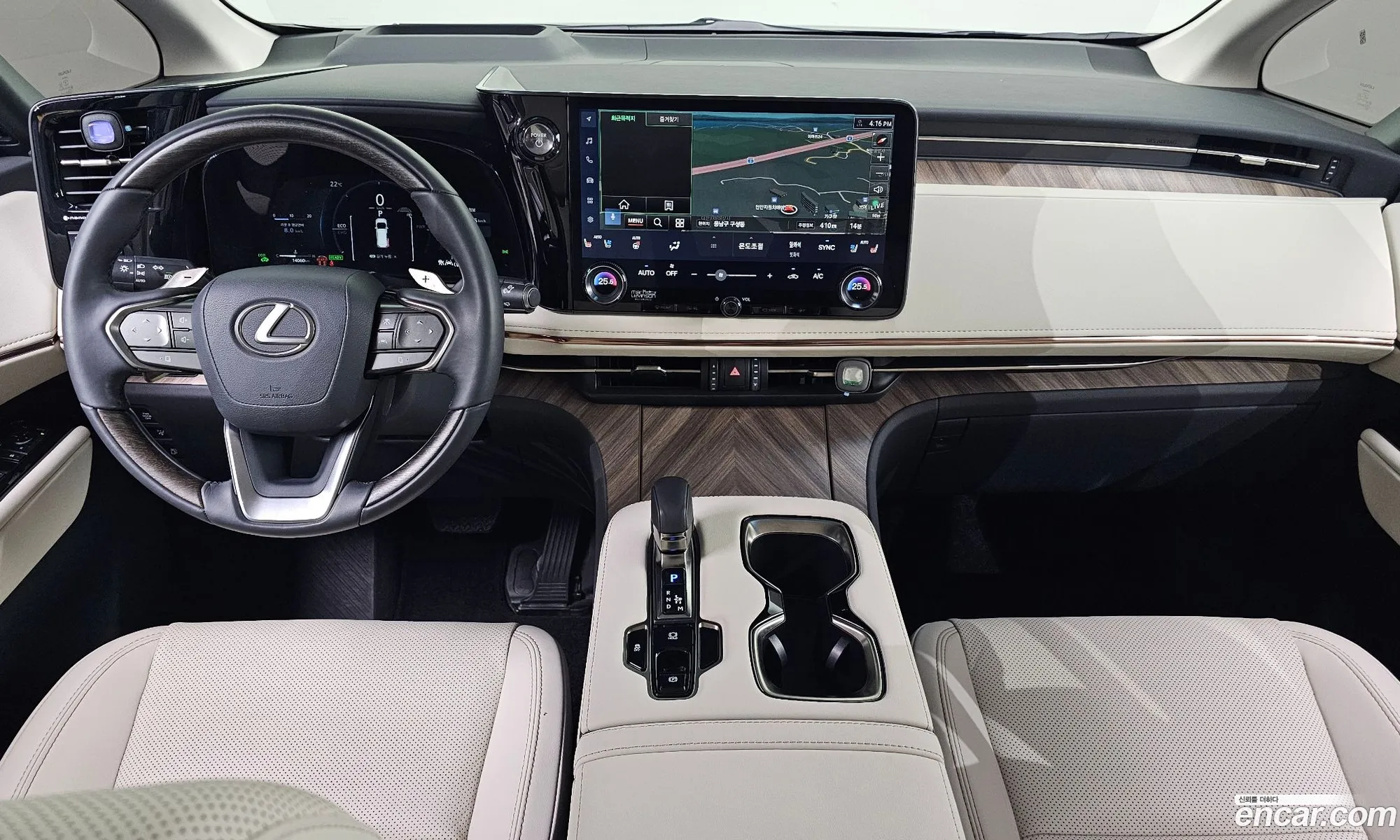 Lexus LM 2024 JTHBAAAD5S5004482 — 6