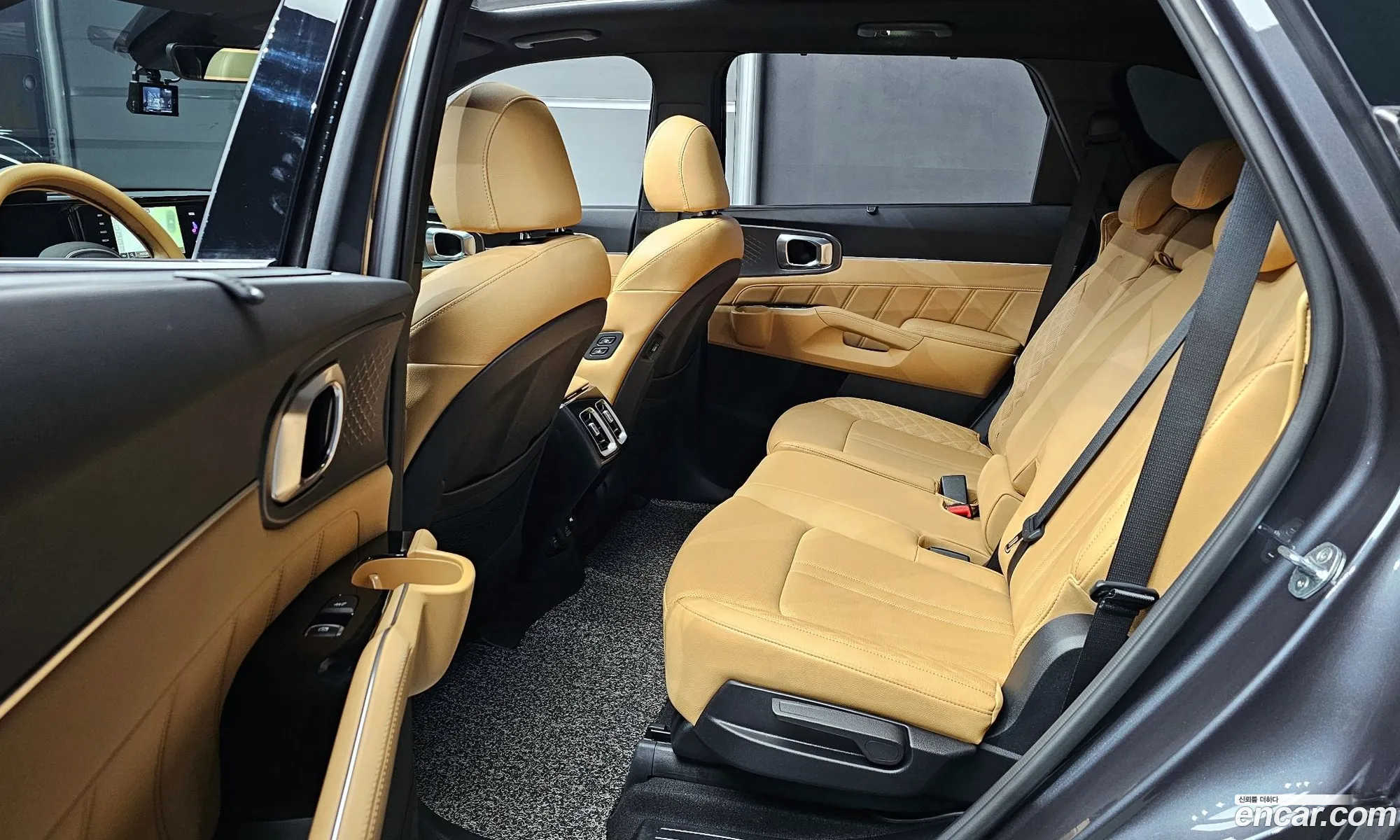 Kia Sorento 2022 — 11