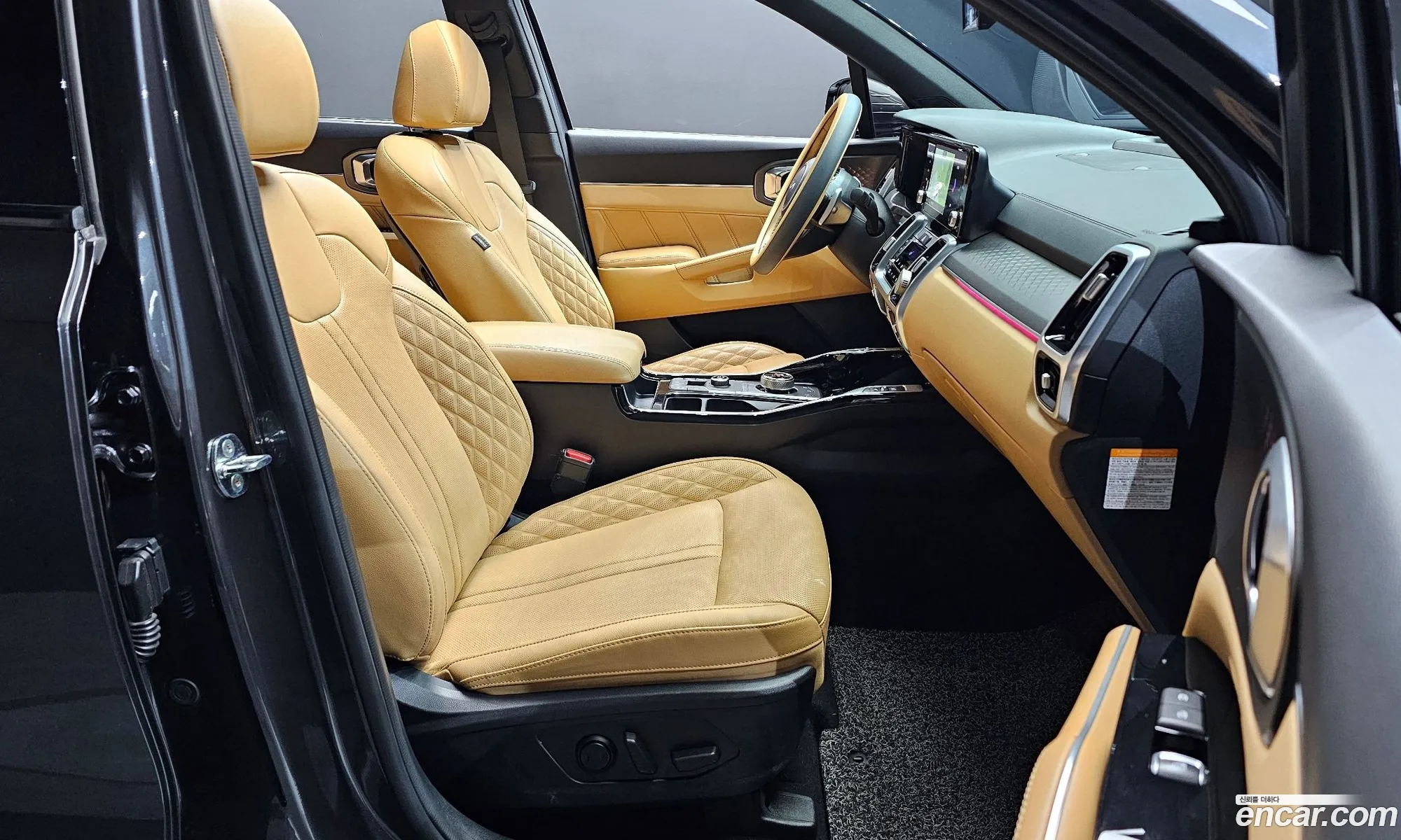 Kia Sorento 2022 — 18