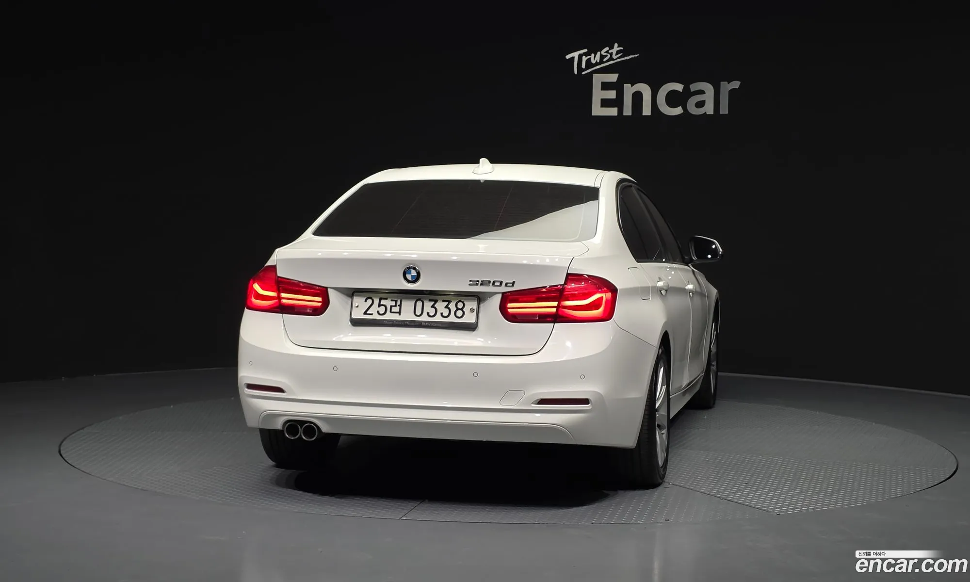 BMW 3 Series 2015 — 11