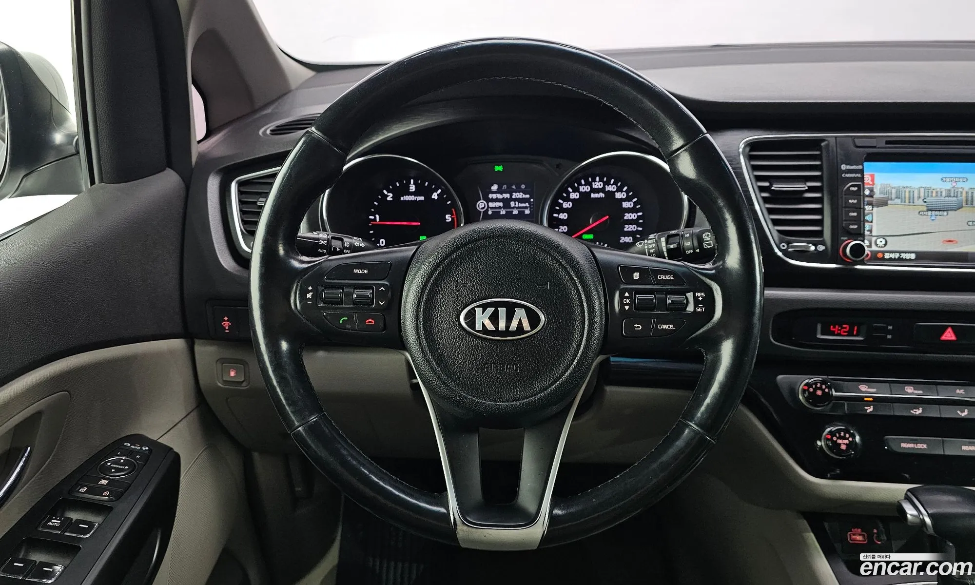 Kia Carnival 2016 — 5