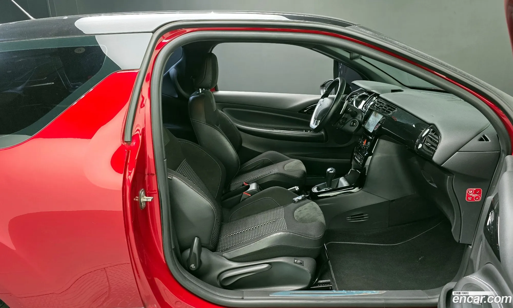 Citroen/DS DS3 2013 VF7SA9HP8DW501431 — 16