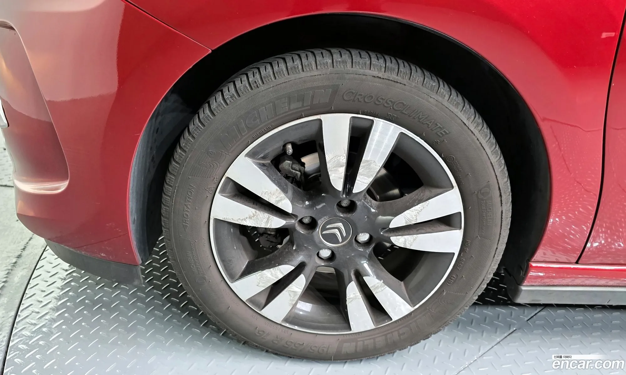 Citroen/DS DS3 2013 VF7SA9HP8DW501431 — 9