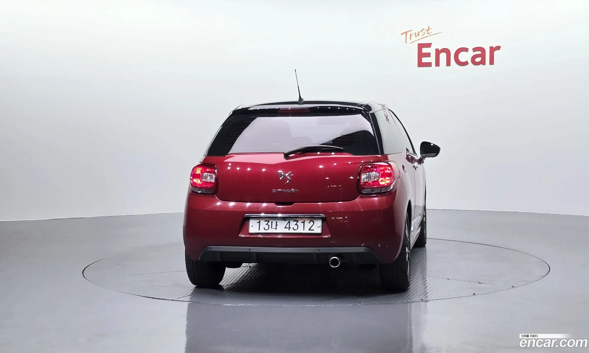 Citroen/DS DS3 2013 VF7SA9HP8DW501431 — 10