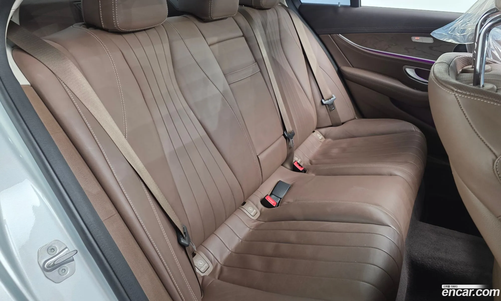 Mercedes-Benz E-Class W213 2017 — 11