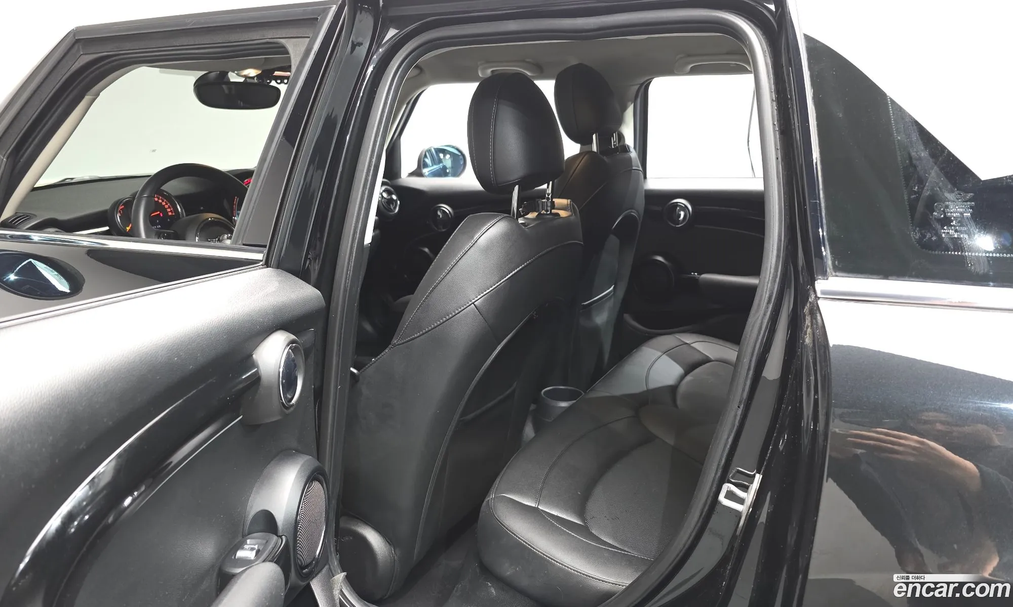 Mini Cooper 2022 WMW41DK06P2S63141 — 6