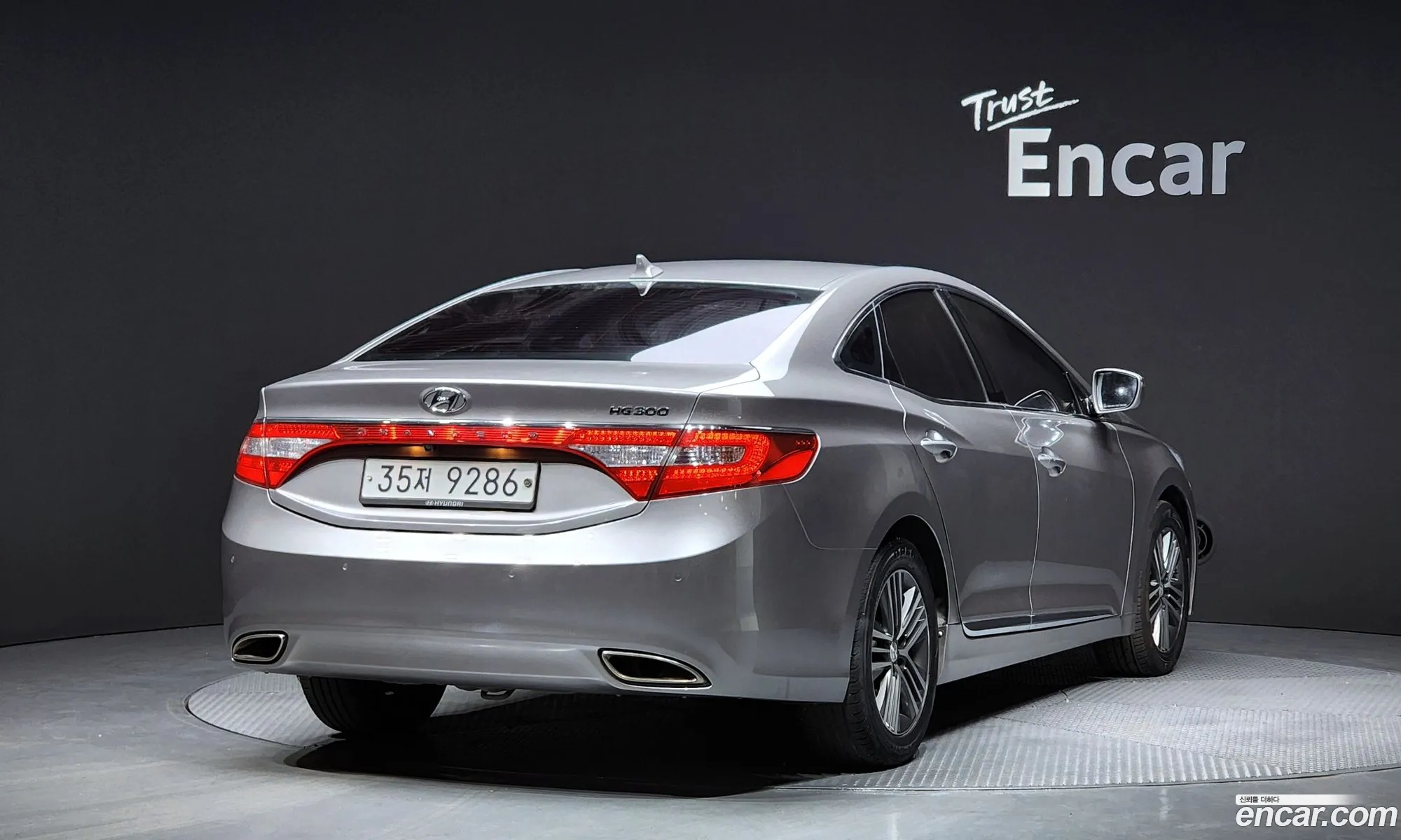 Hyundai Grandeur HG 2014 — 18