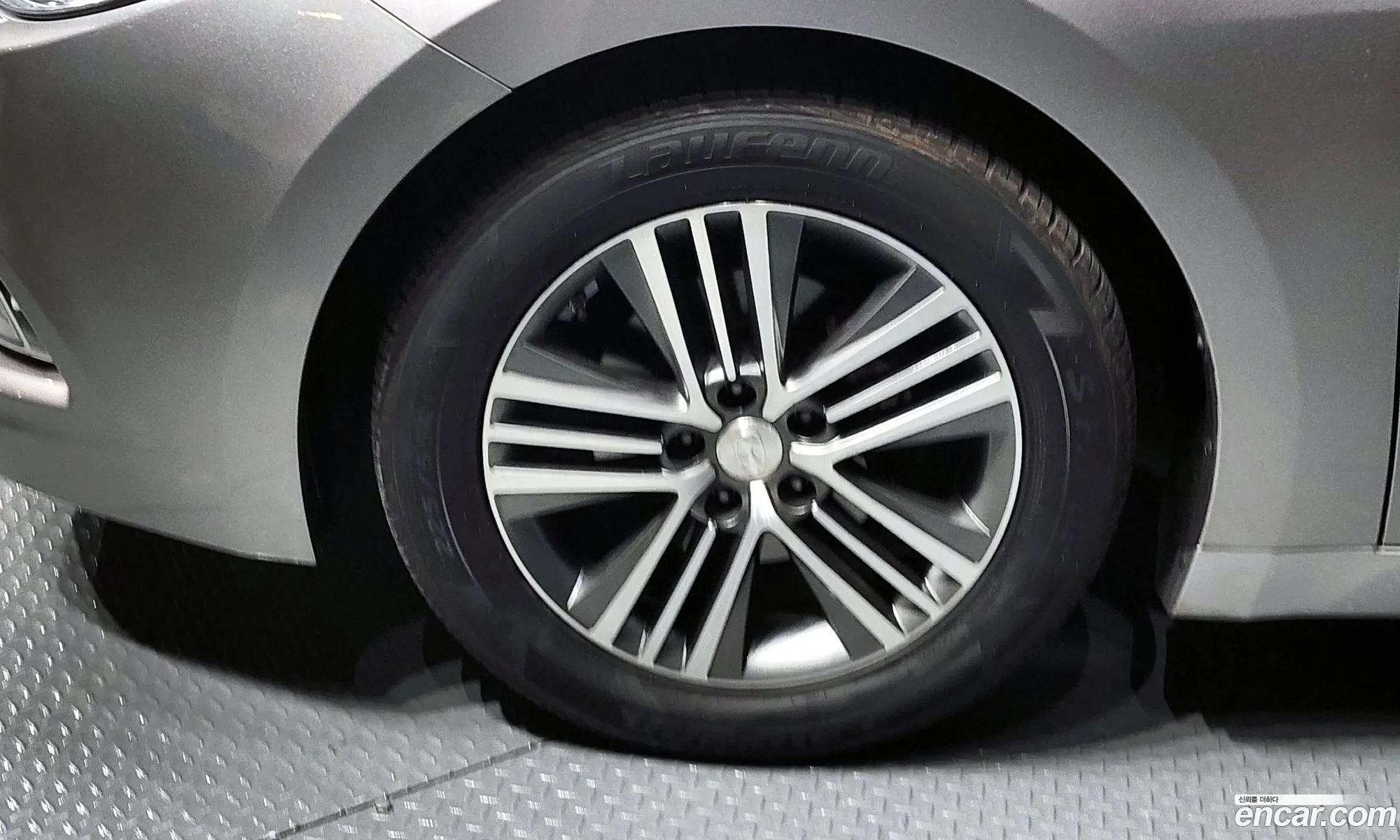 Hyundai Grandeur HG 2014 — 2